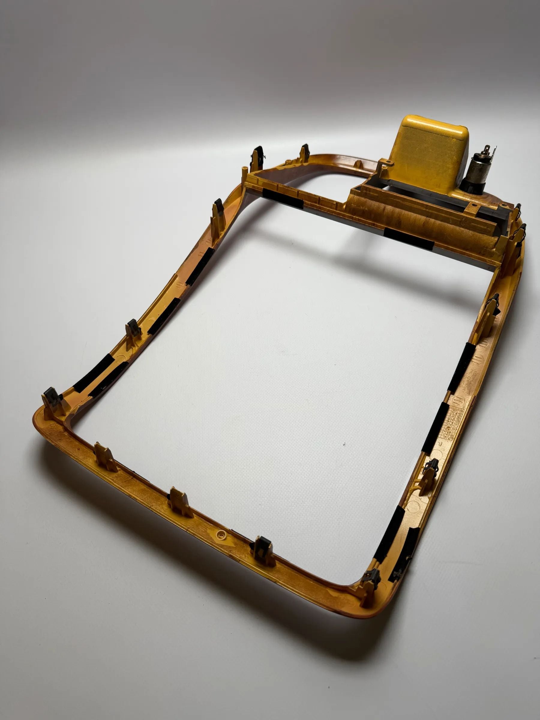 Originale KIA CARNIVAL II Mascherina Consolle Centrale - Radica 0K53A64320