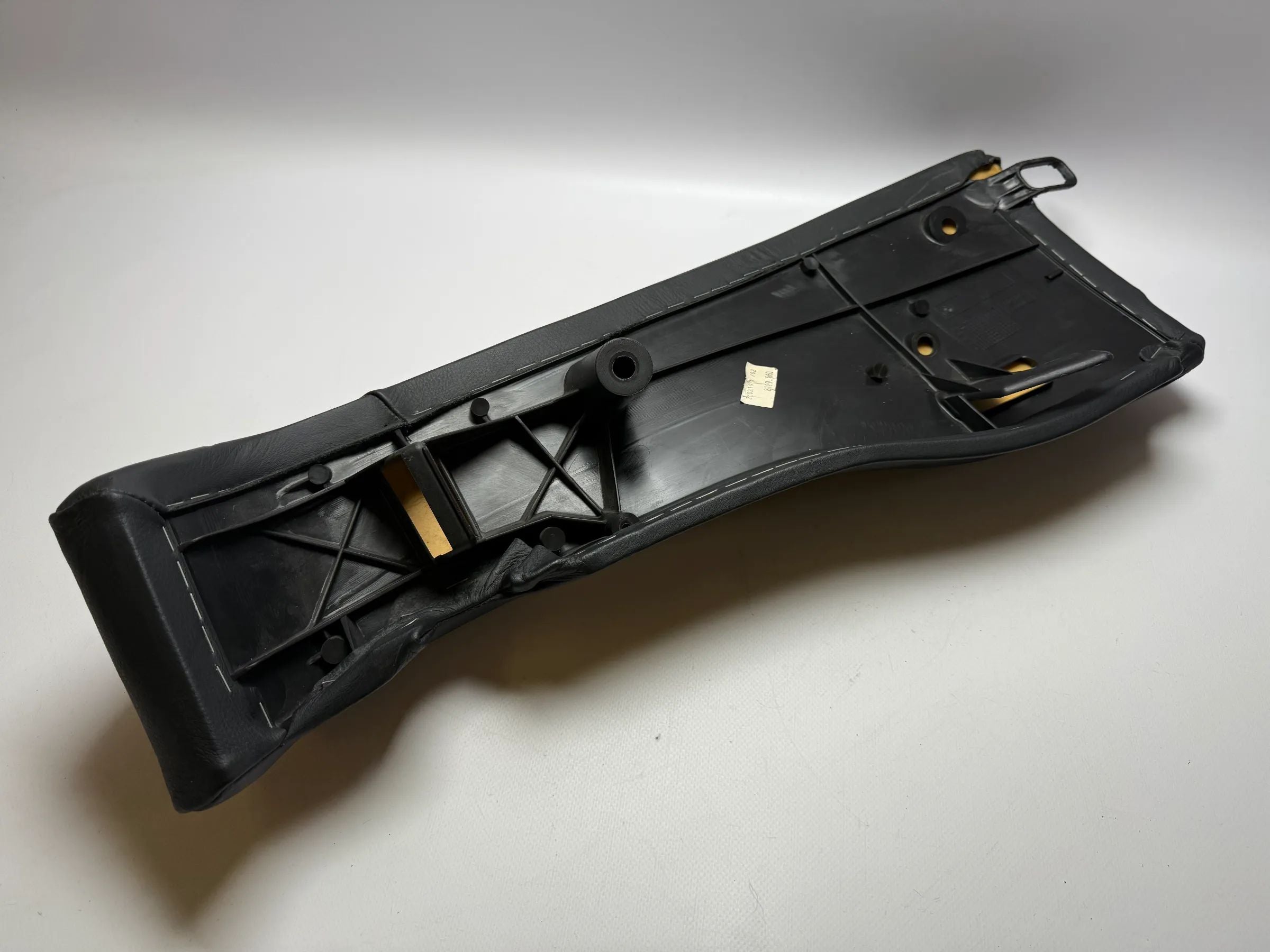 Orijinal BMW E 36 Kompakt Yan Yastık Gerçek Siyah Deri 8189860 / 807115