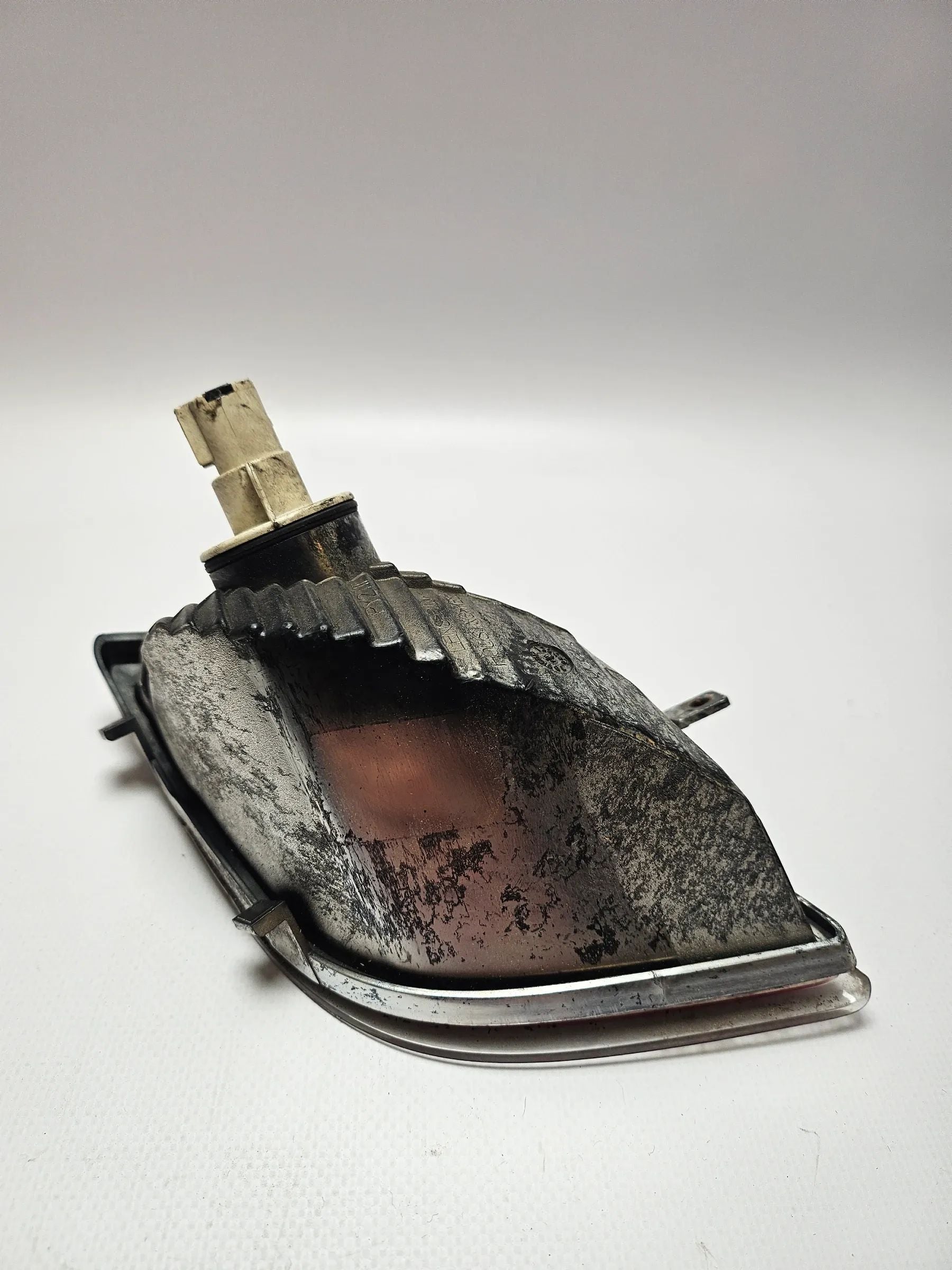 Orijinal Sol Sinyal 89036988 NISSAN MICRA K12