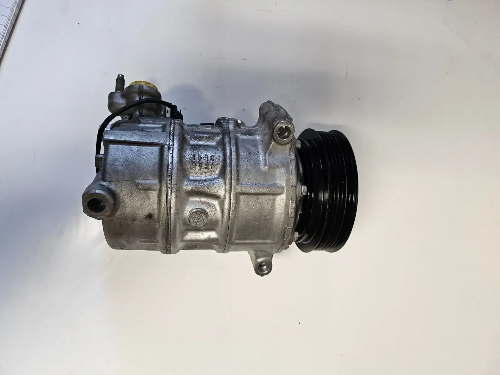 Original VOLVO XC60 KINETIC 2WD Klima Kompressor P31332528 / 5369374