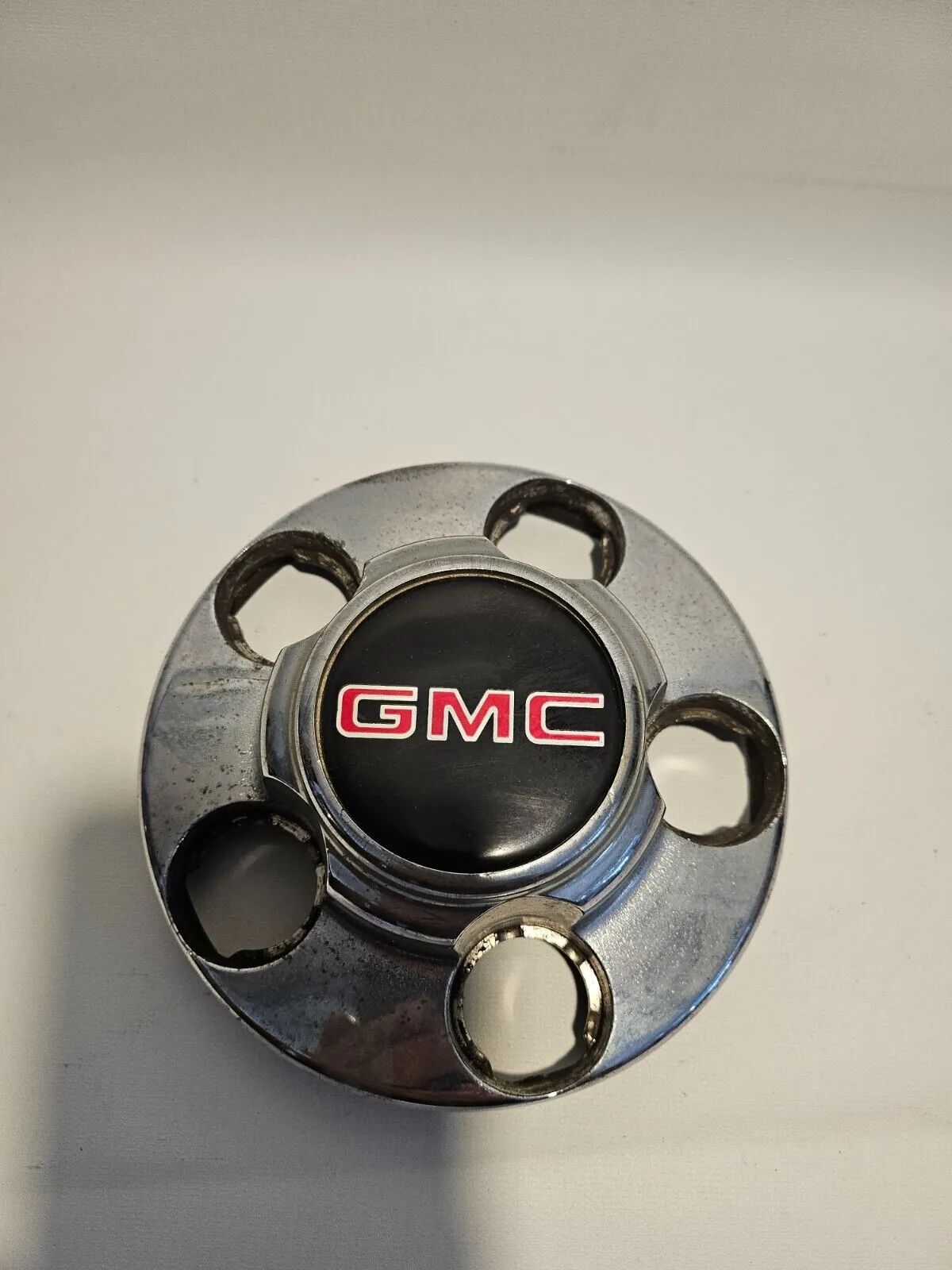 GMC hub cover C1613/8030-GMC C1500 Van Yukon Chrome Center Cap 46249 