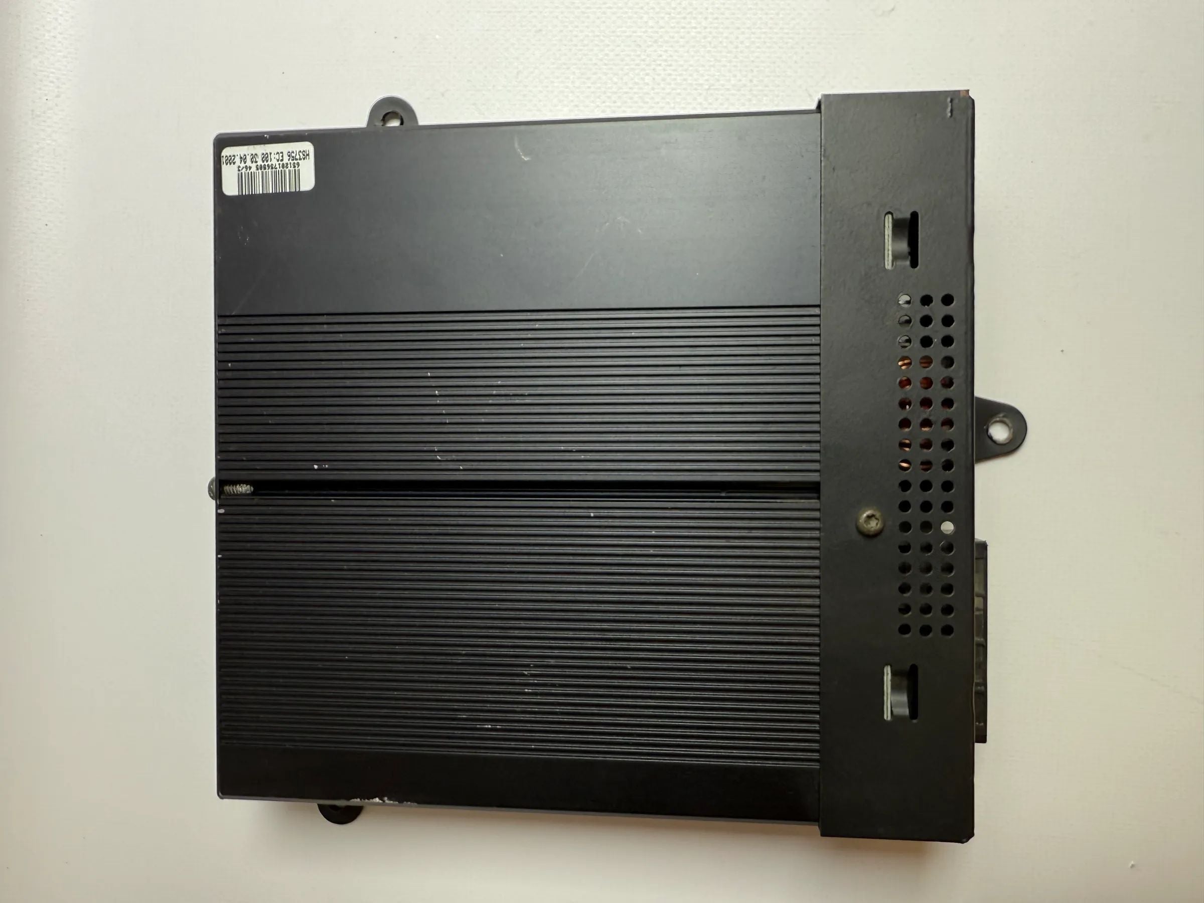 Original BMW Harman Kardon Etapa Final / Amplificador 65.12-08 380 069 04