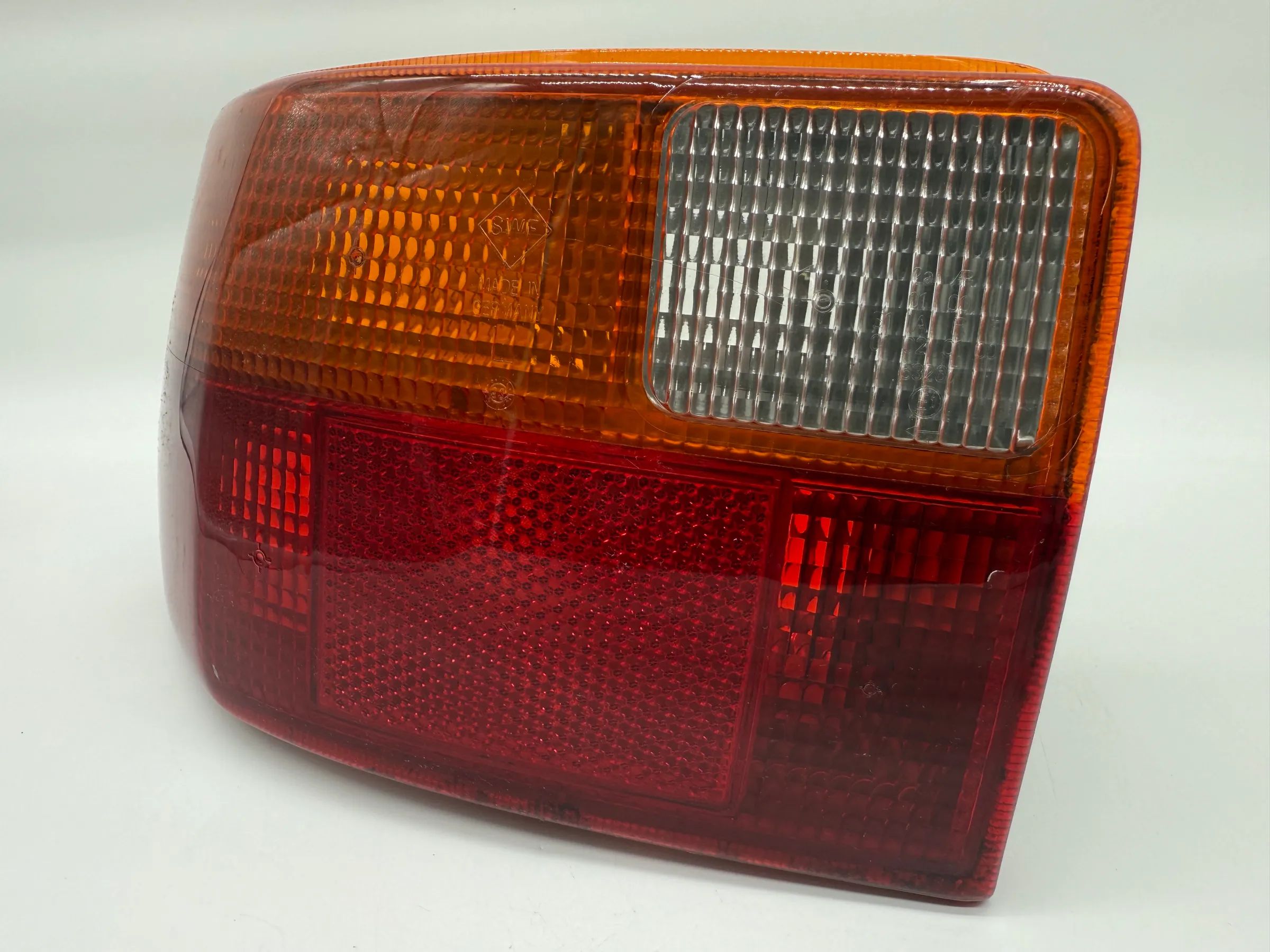 Opel Astra (F) 1992 Feu Arrière Gauche 394433