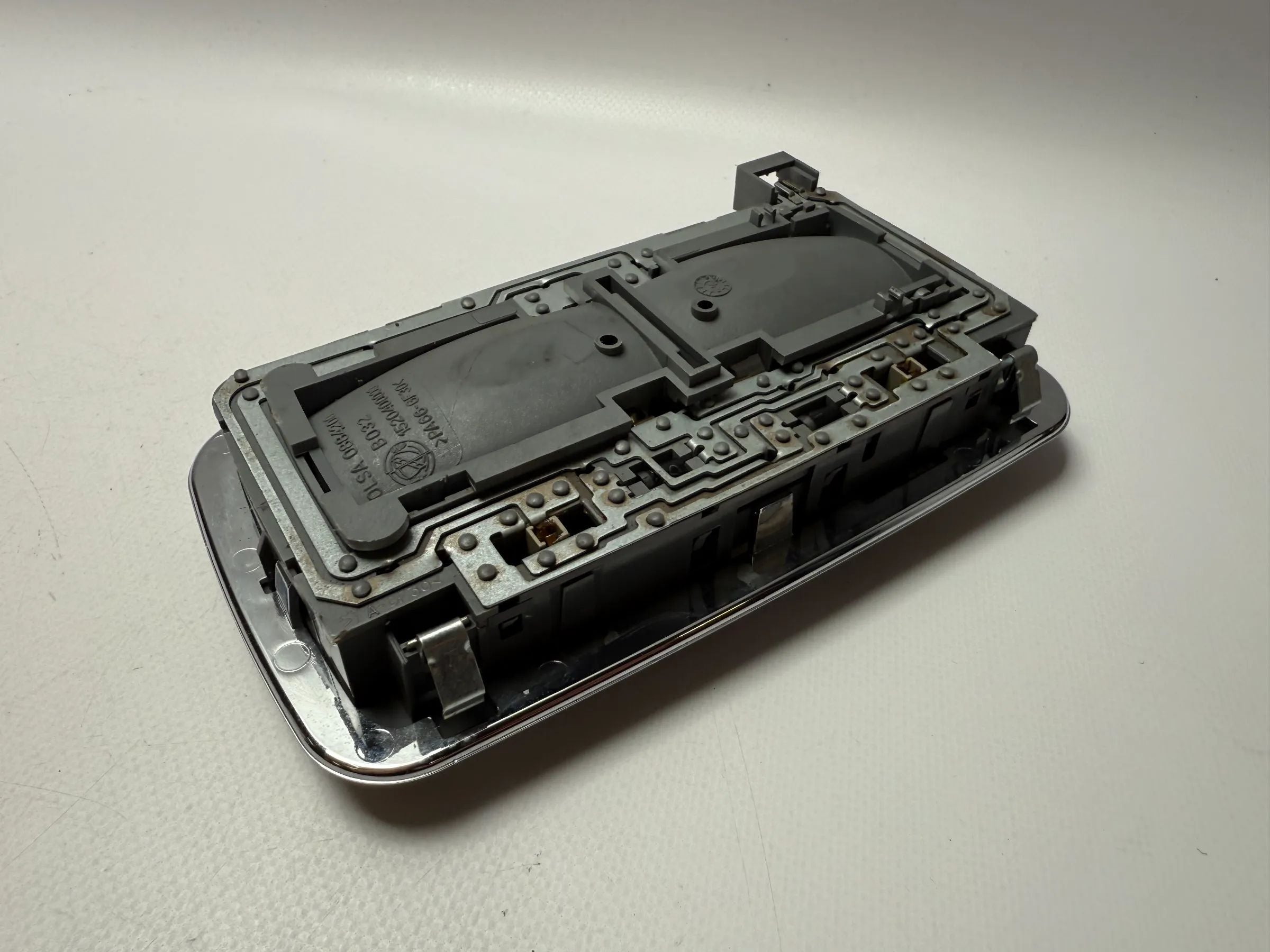 Original Alfa Romeo 147 937 Éclairage Intérieur 1520400000 / OLSA 0884200