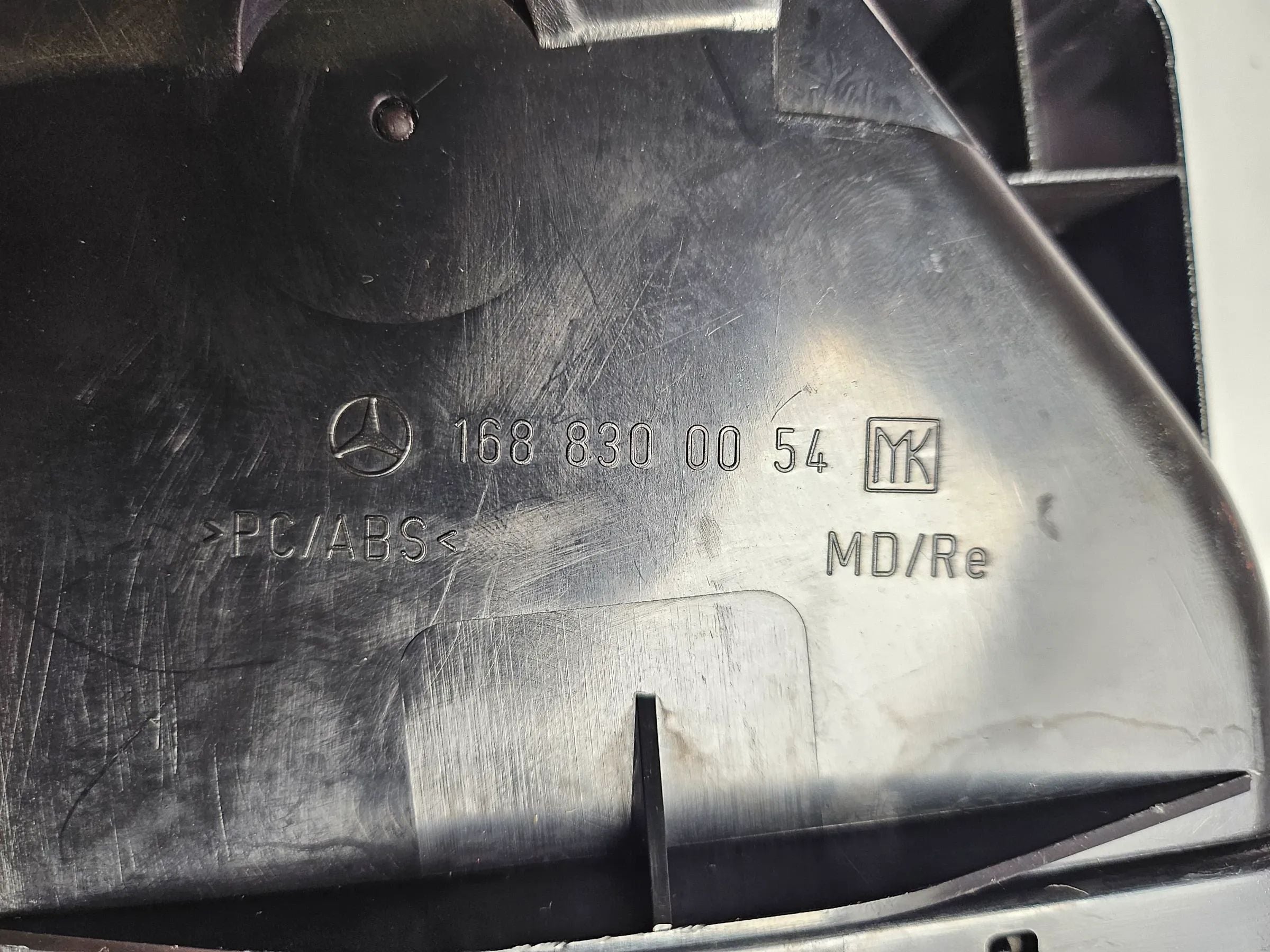 Revêtement d'Origine Ventilation Mercedes Benz Classe A W168 1997-02.2001 1688300054