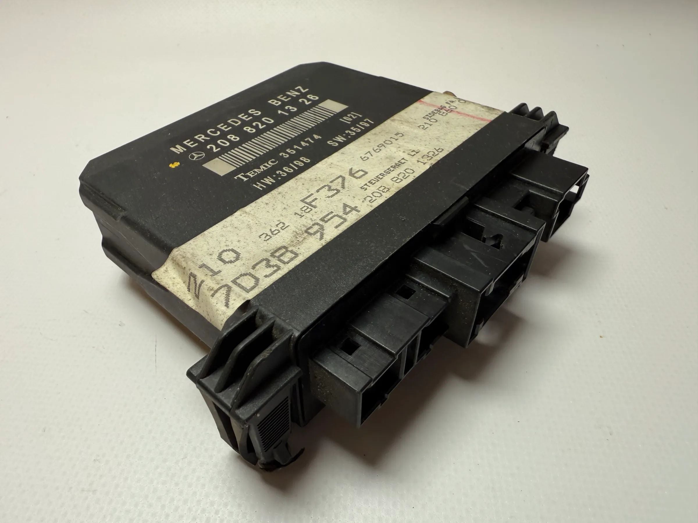 Originale Mercedes Benz E-Klasse W202 Centralina Porta Sinistra 2088201326