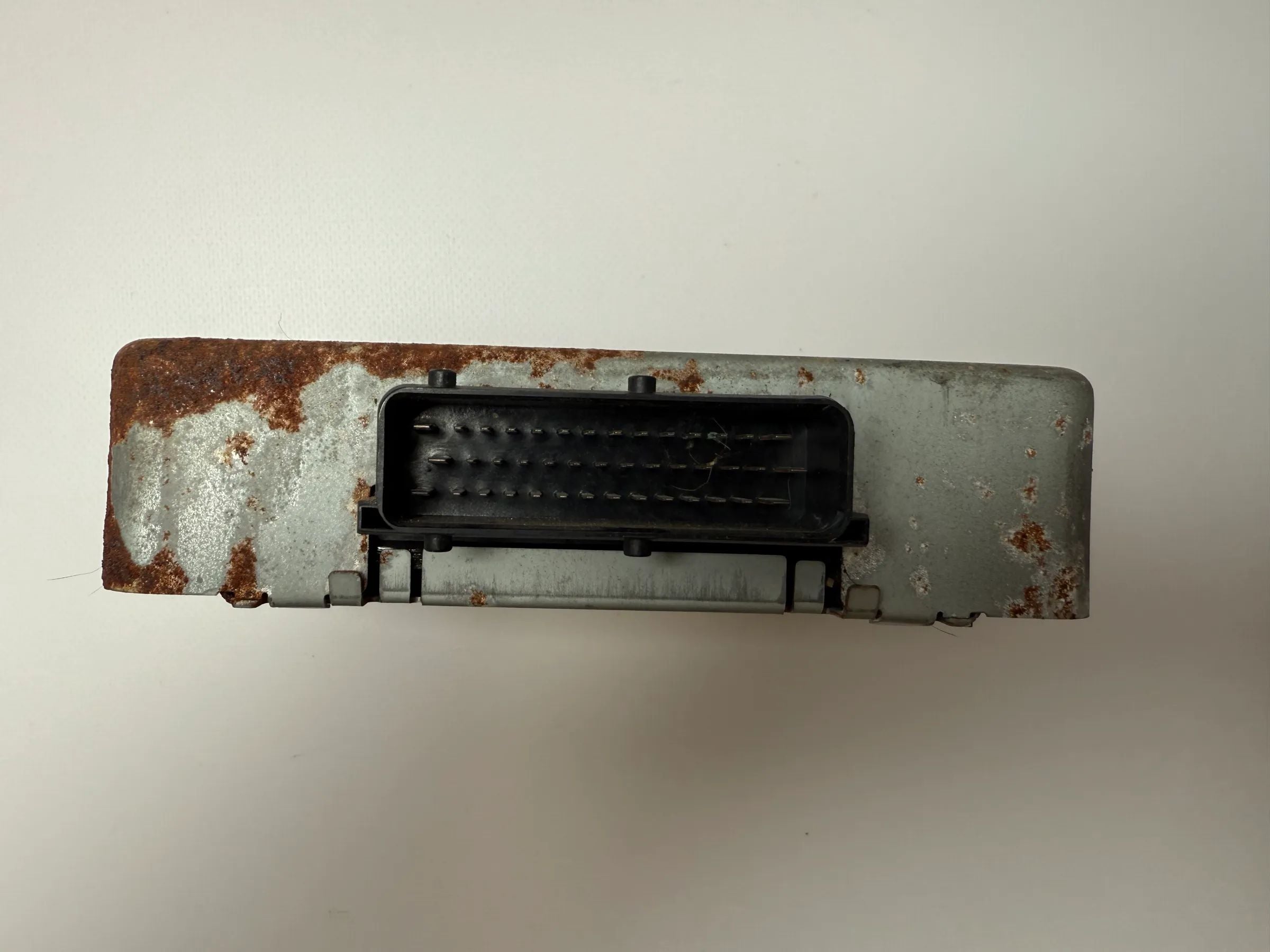 Originele Volvo V40 S40 ECU Motorbesturingseenheid ECU P30813727 / 1TED0094767