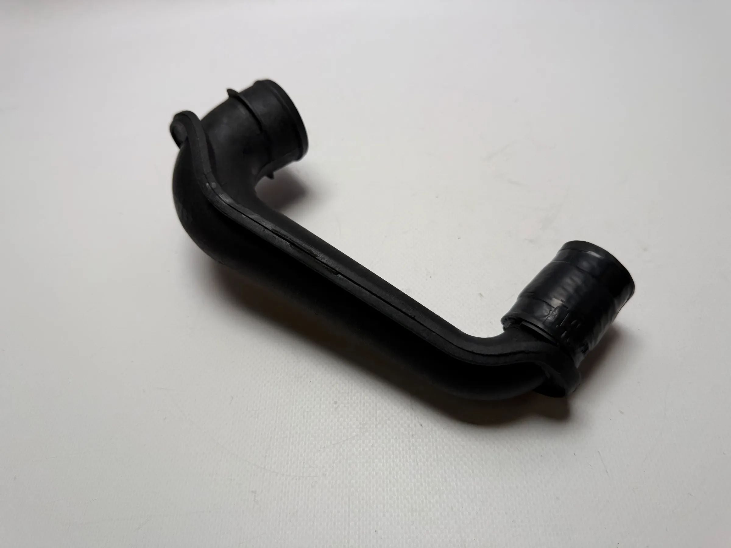 Original SMART Fortwo Coupé (W450) intake pipe charge air hose 1601410404 