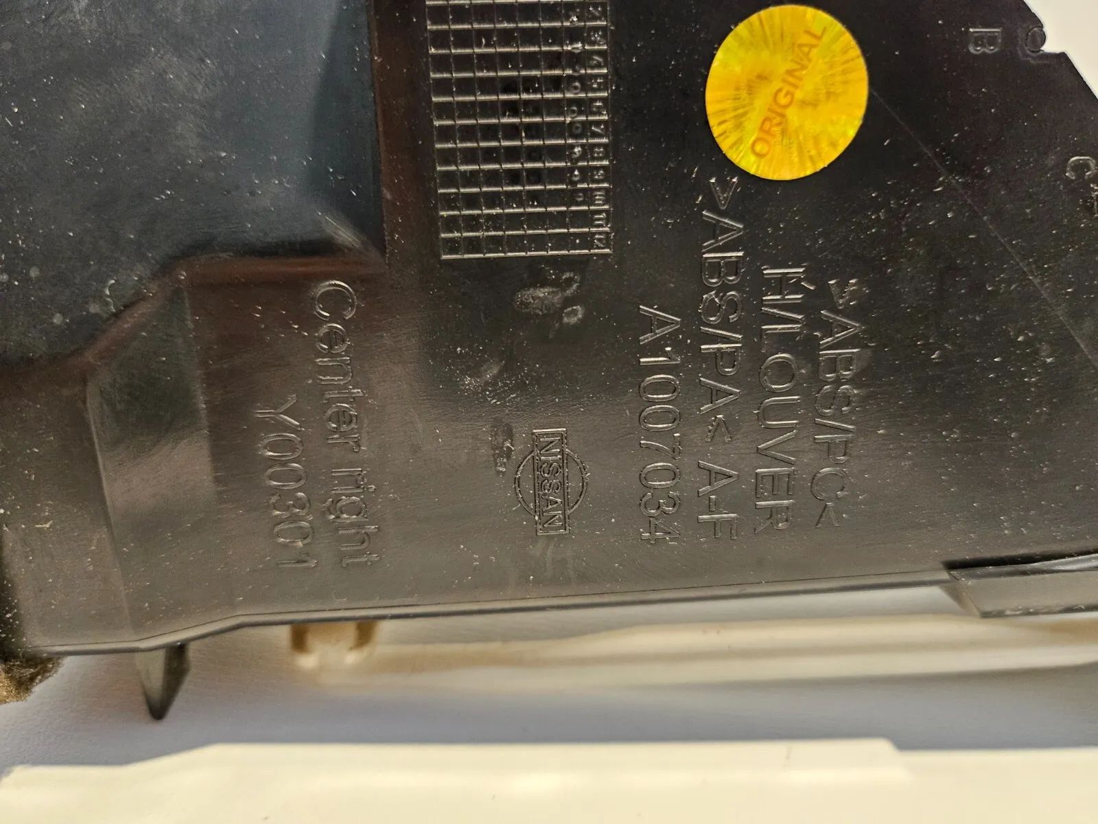 Original Nissan Primera P12 Lüftungsdüse Lüftung A1007034