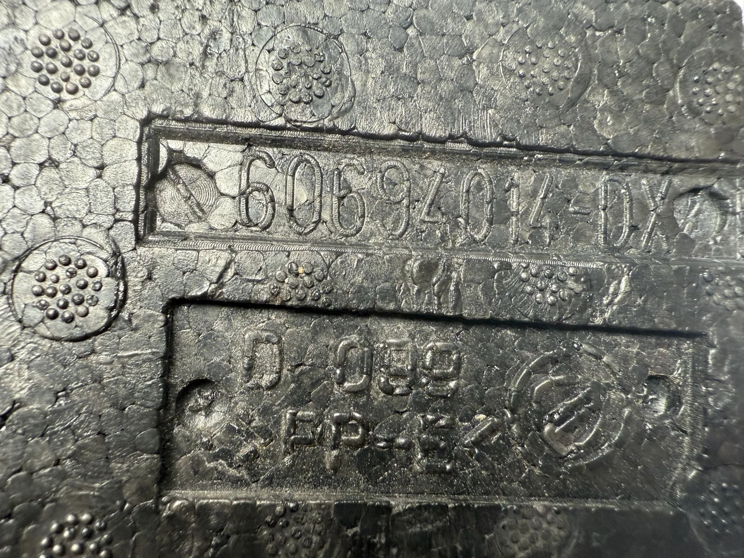 Support de pare-chocs original Alfa-Romeo 60694014-SX / DX