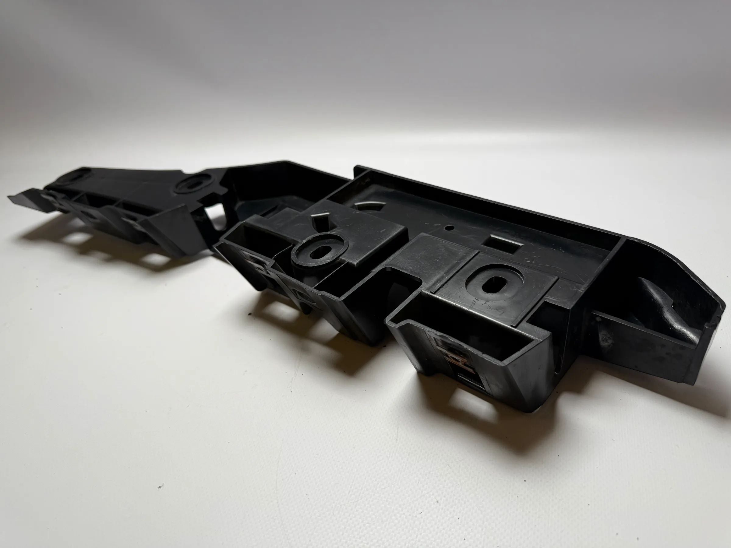 Original SMART Fortwo Cabrio (450) bumper bracket right front 0001734V010 