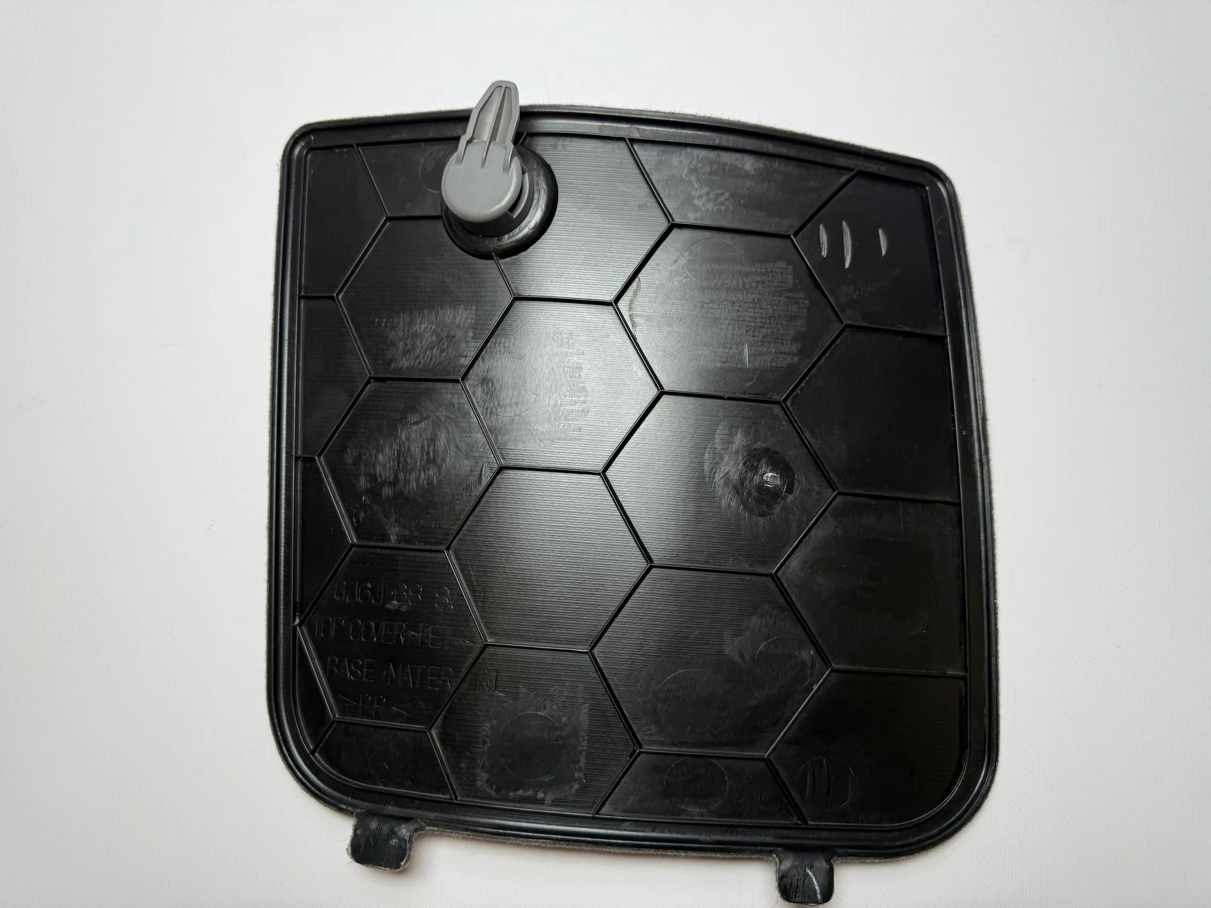 Orijinal Mazda 6 Bagaj Kapağı / Sol Yan Kaplama GJ6J688V1