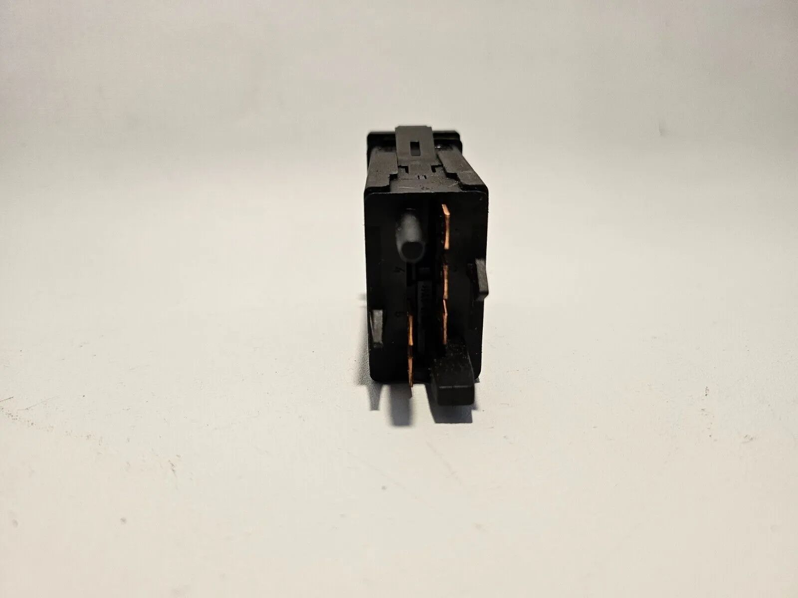 Comutador original para vidro traseiro aquecido Seat Arosa 2003 6K0959561B 6B0919211A - Auto-veritas