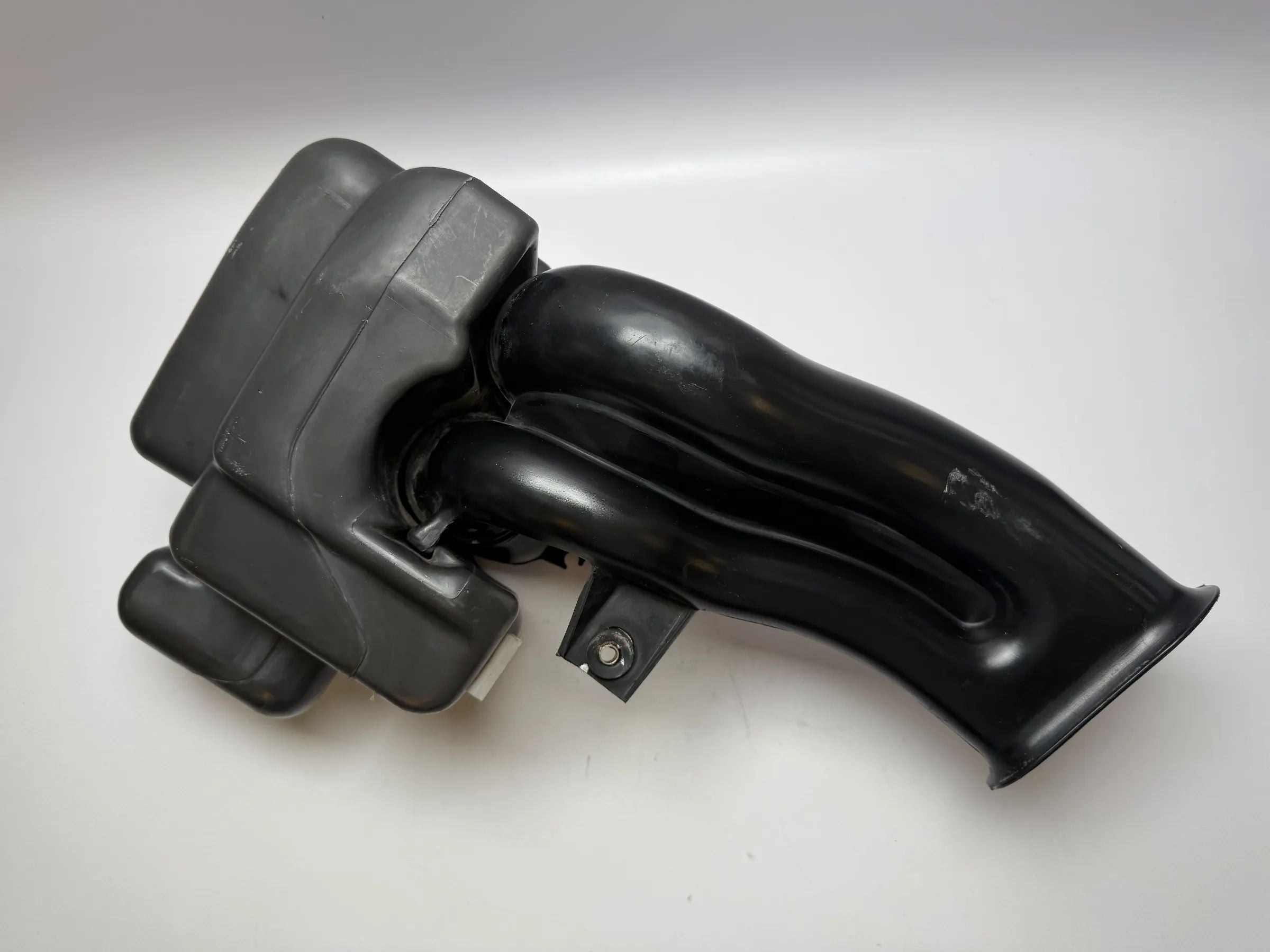 Resonador Original de Cámara de Admisión de Aire Honda Prelude 17230-P5k-000