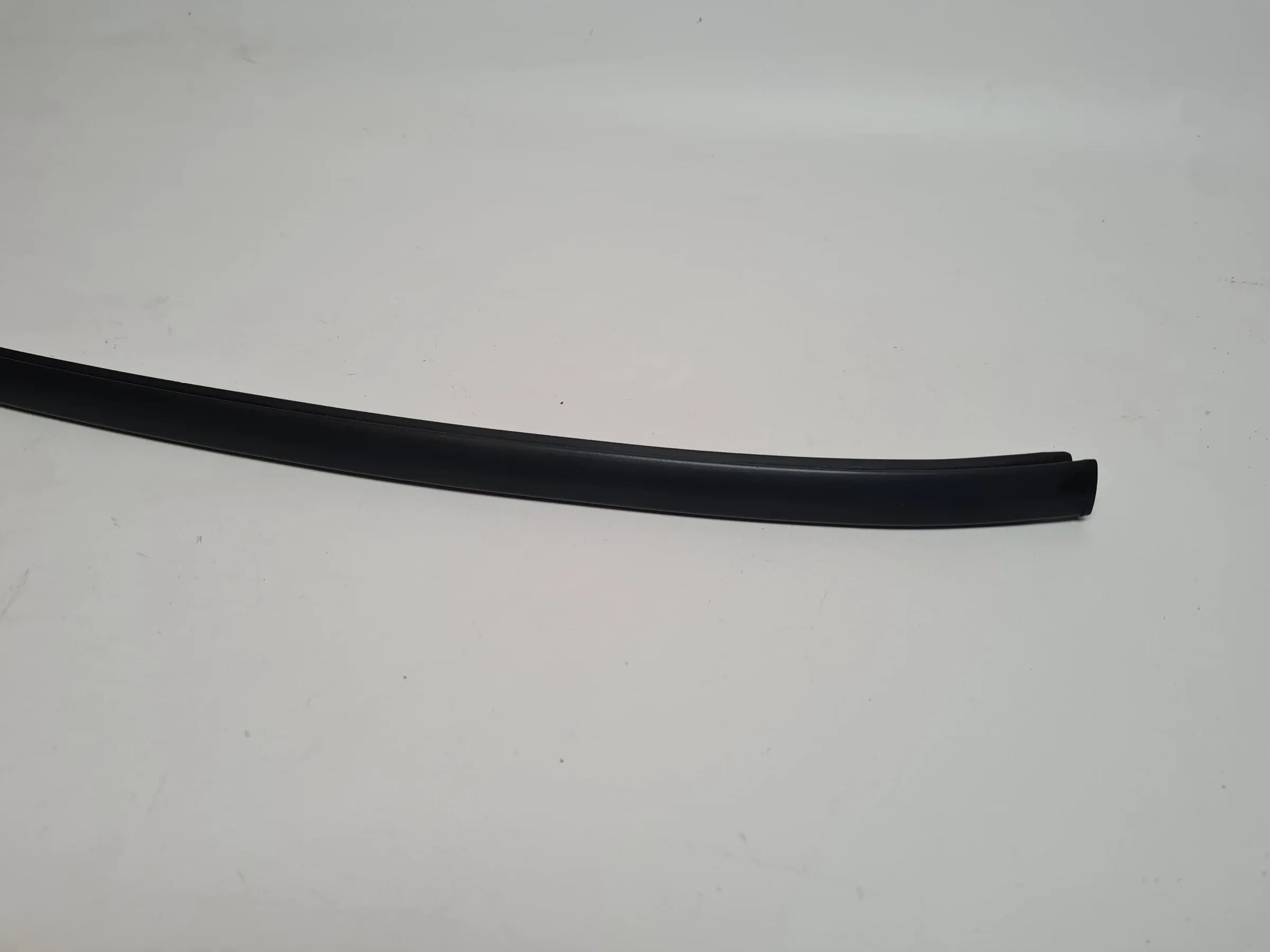 Mini One (R50/R53) Heckleiste Zierleiste Oben Hinten 51.31-7054068 (Original)