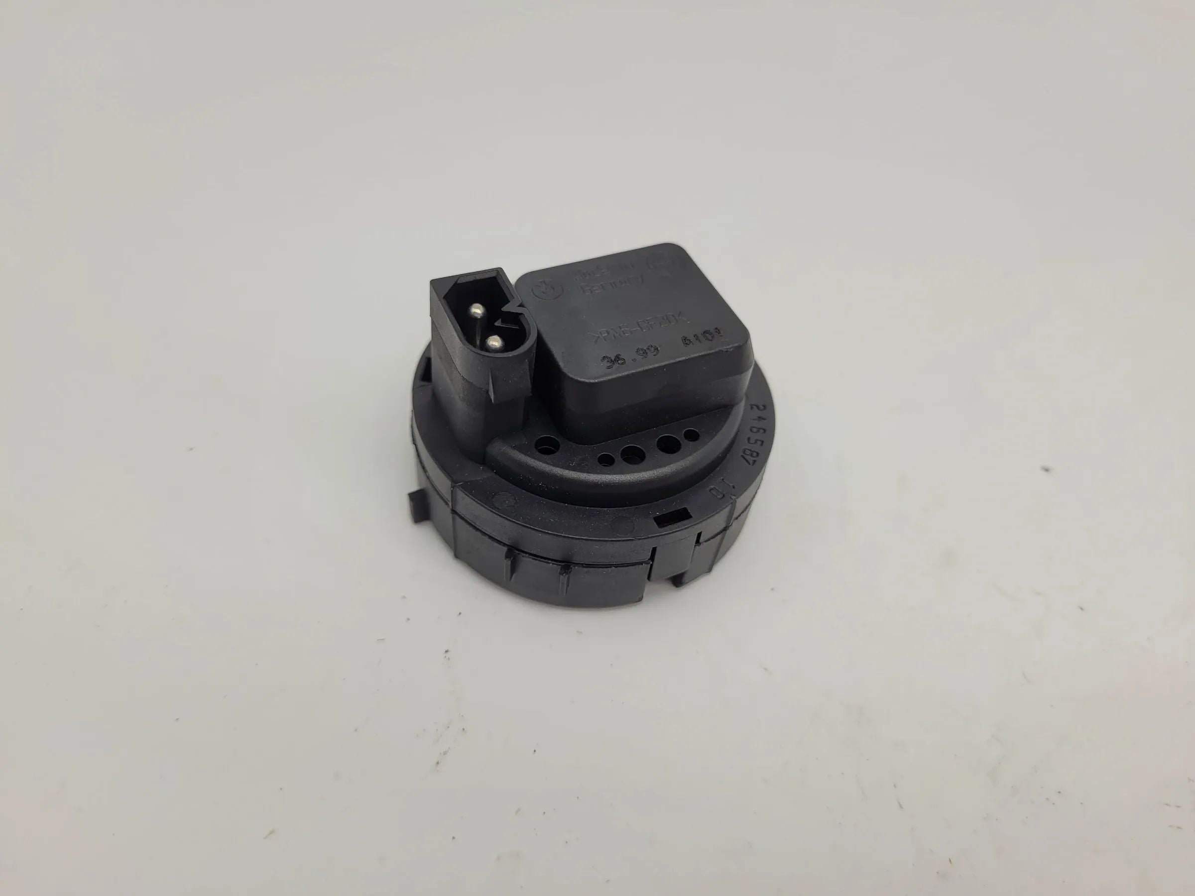 BMW 5er Touring E39 Sensor Einparkhilfe Parksensor 66.21-6902285 (Original)