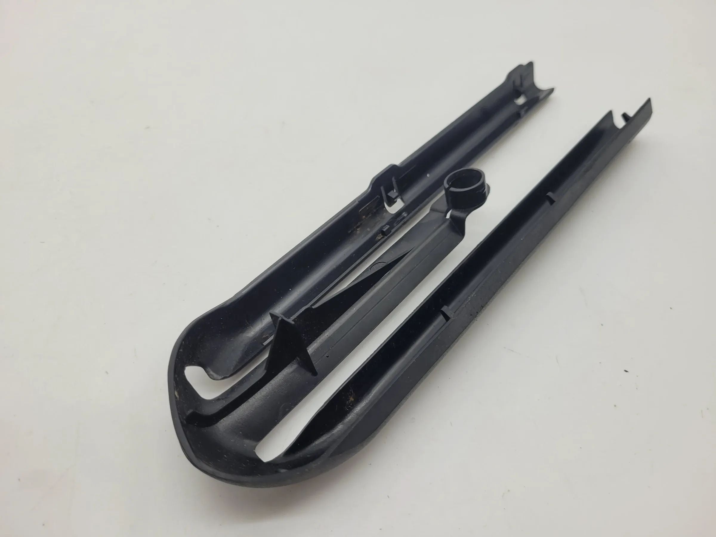 BMW 5er Touring E39 Sitzverkleidung Sitzschiene Links 51.10-8207213 Original
