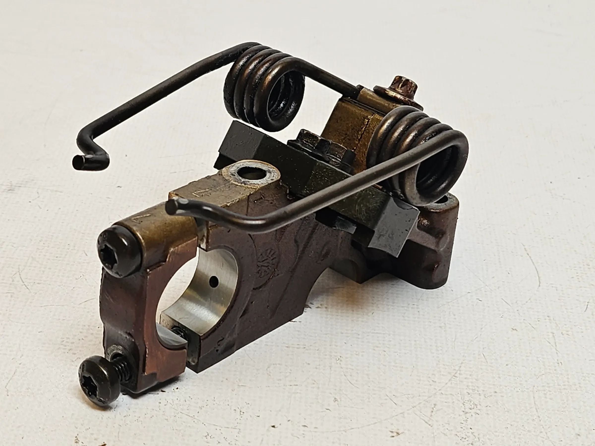 BMW F20/F21  -N13B16 1,6L - Mini R57 R56 R60 R58 Nockenwelle Lager Bock 7