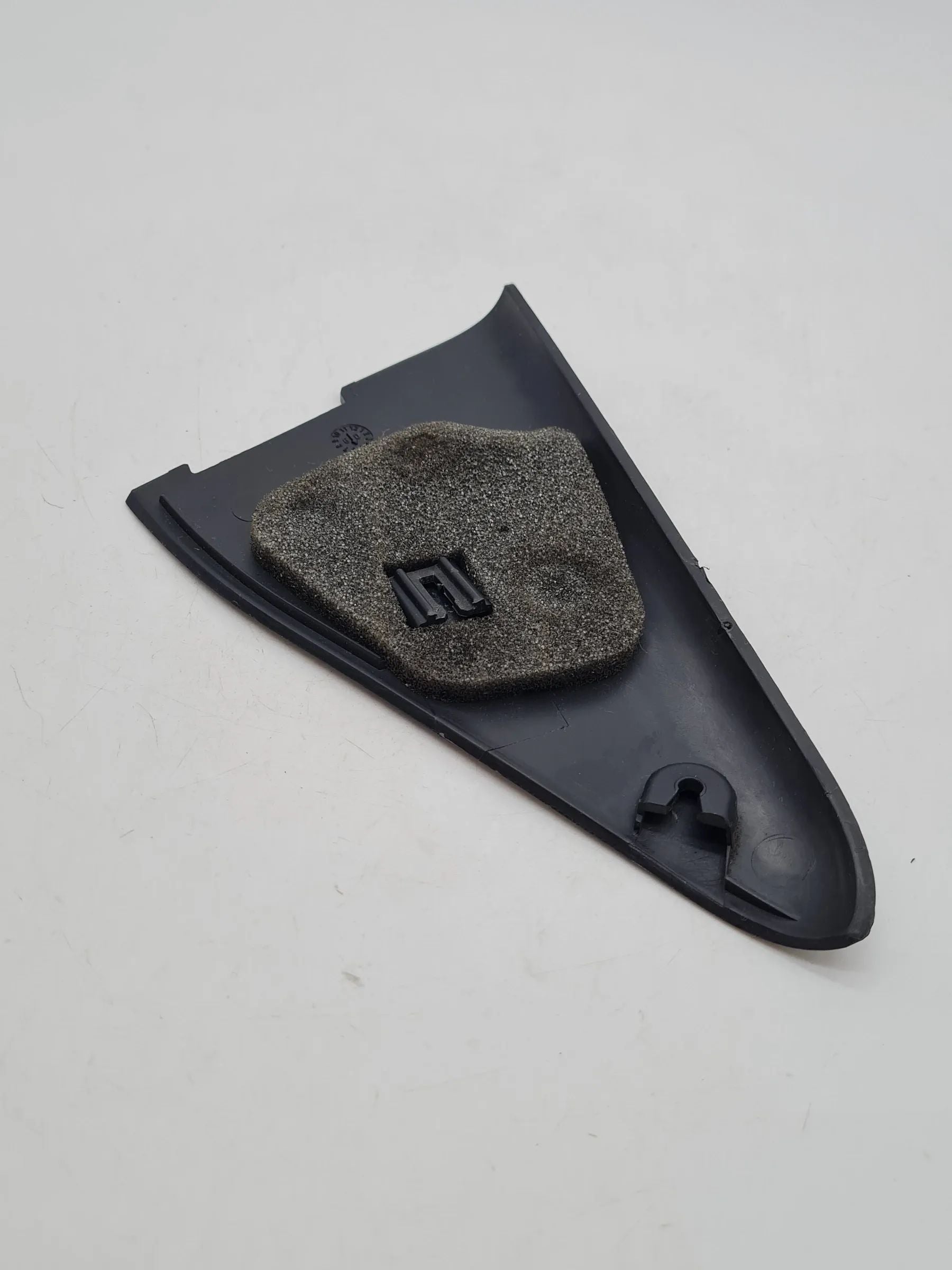 Couverture de cadre de fenêtre arrière gauche Seat Ibiza IV 6J5/6P1 6J4839971 (d'origine)