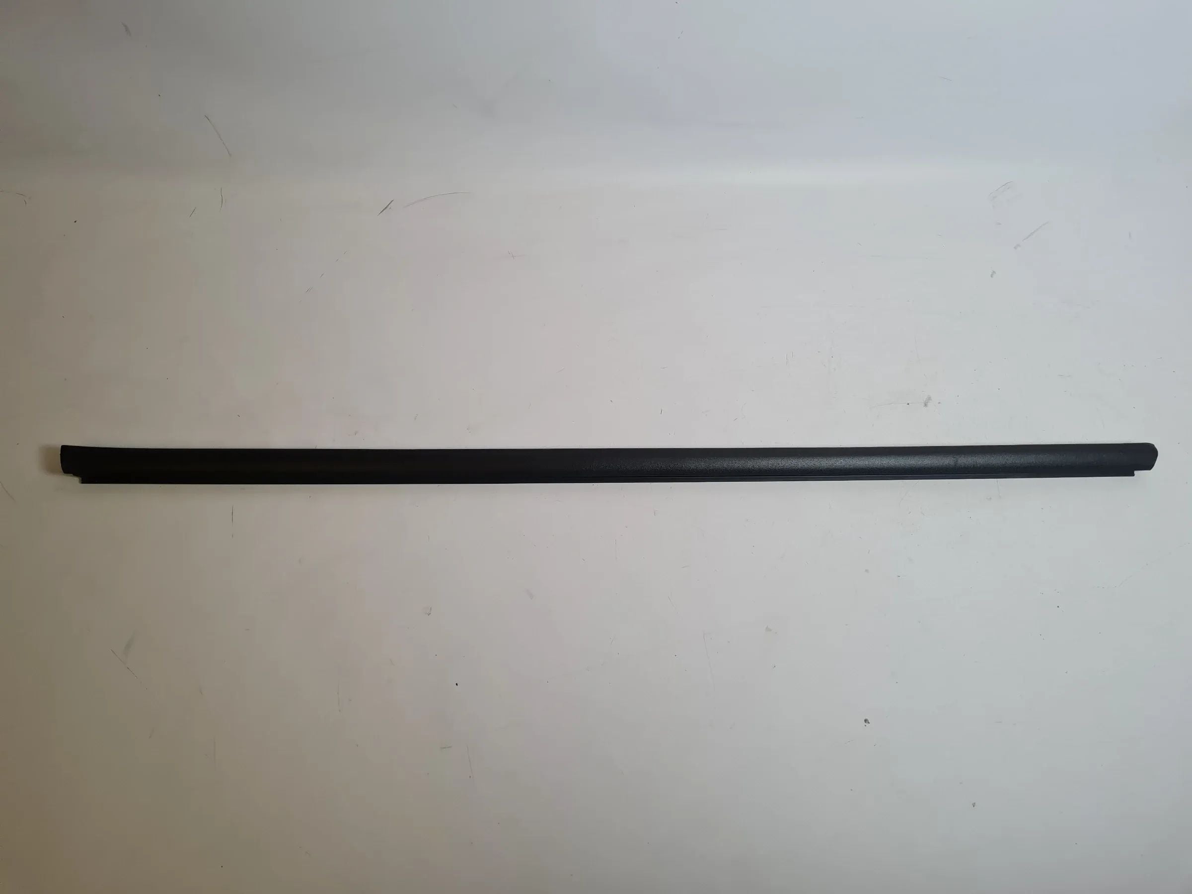 Original Mercedes C-Klasse (CL203) Fensterschachtleiste Dichtung L/R