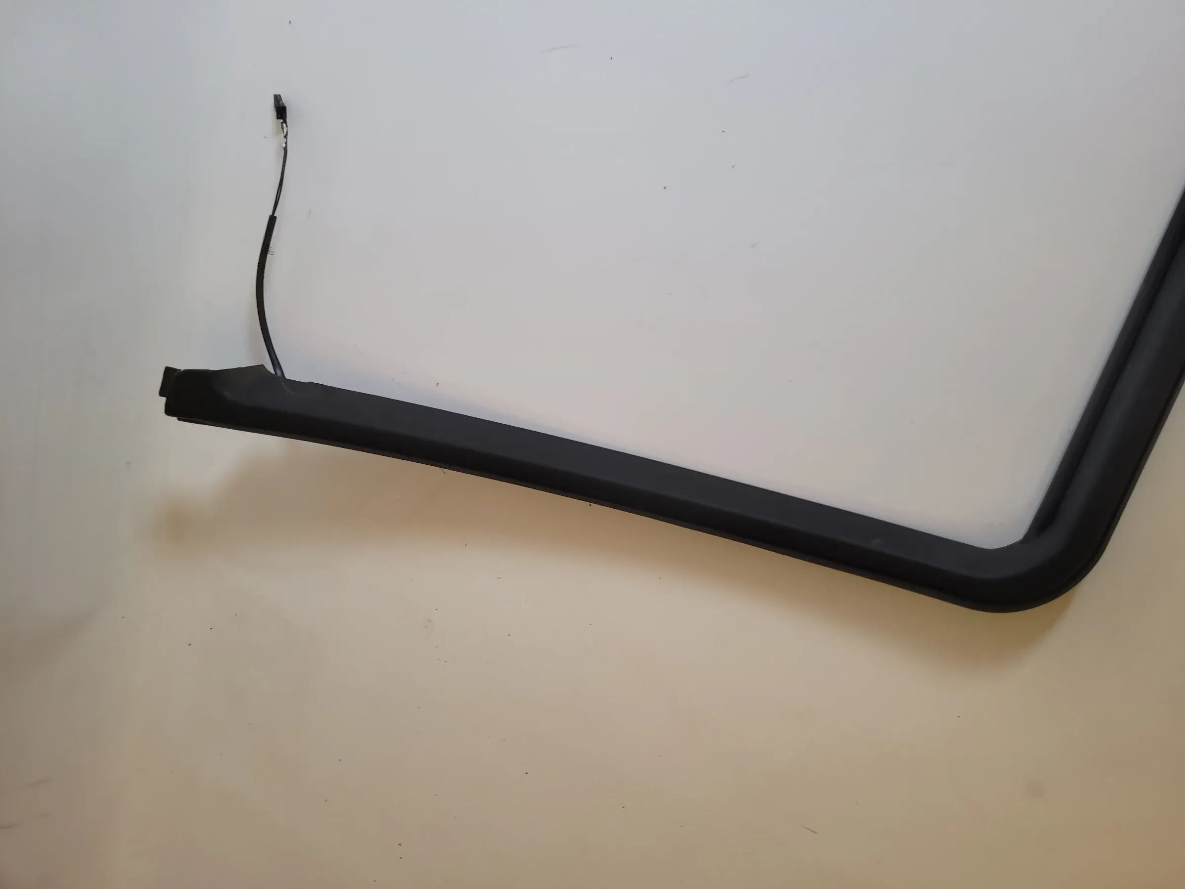 BMW 5er Touring E39 Blende Fensterrahmen Tür Links Hinten 51.34-8189273 Original