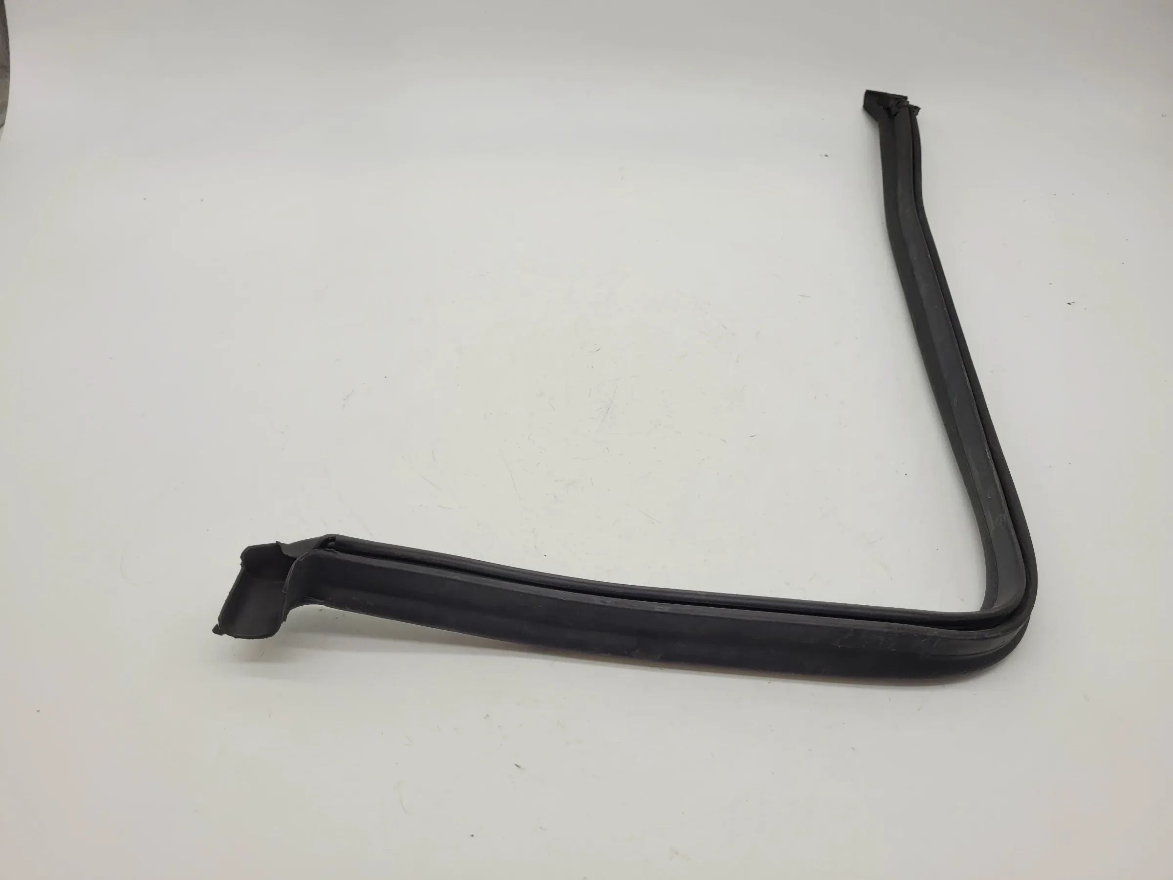 BMW 5er Touring E39 Pollenfilter Microfilter Dichtung Rechts )64.81-8379624)