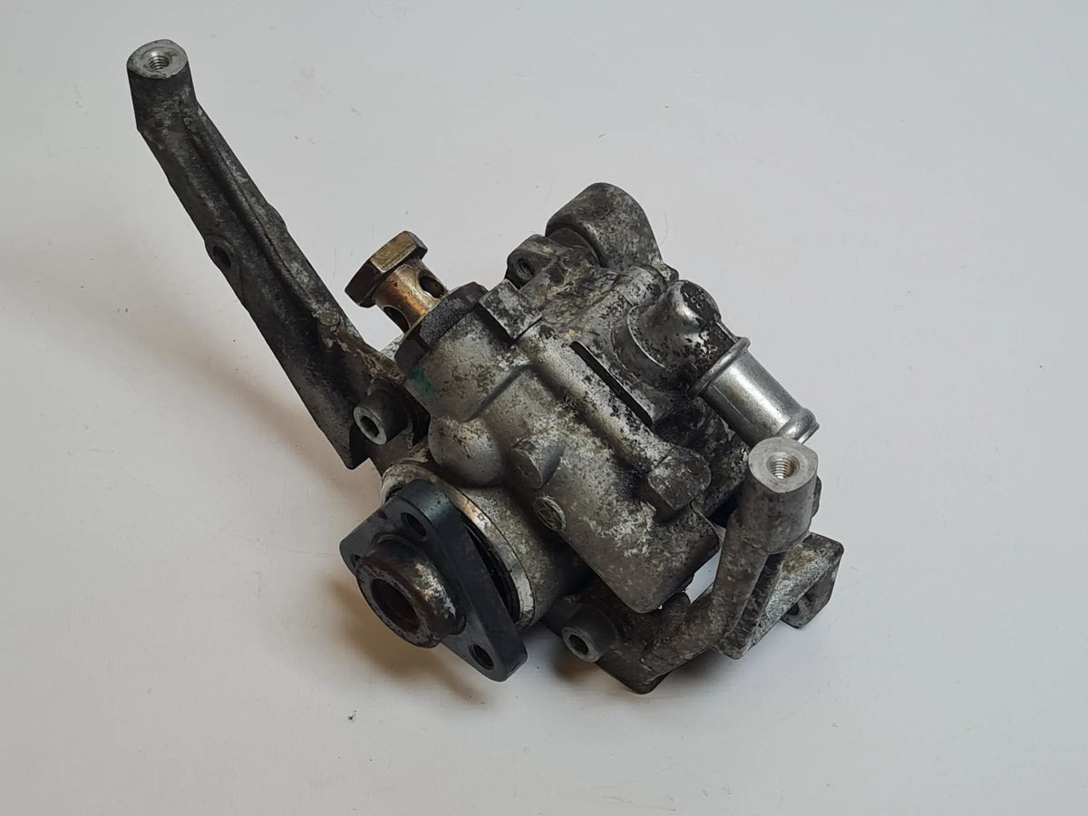 AUDI SKODA VW A4 B5 Avant A6 C5 Servopumpe 4B0145155E Original ZF