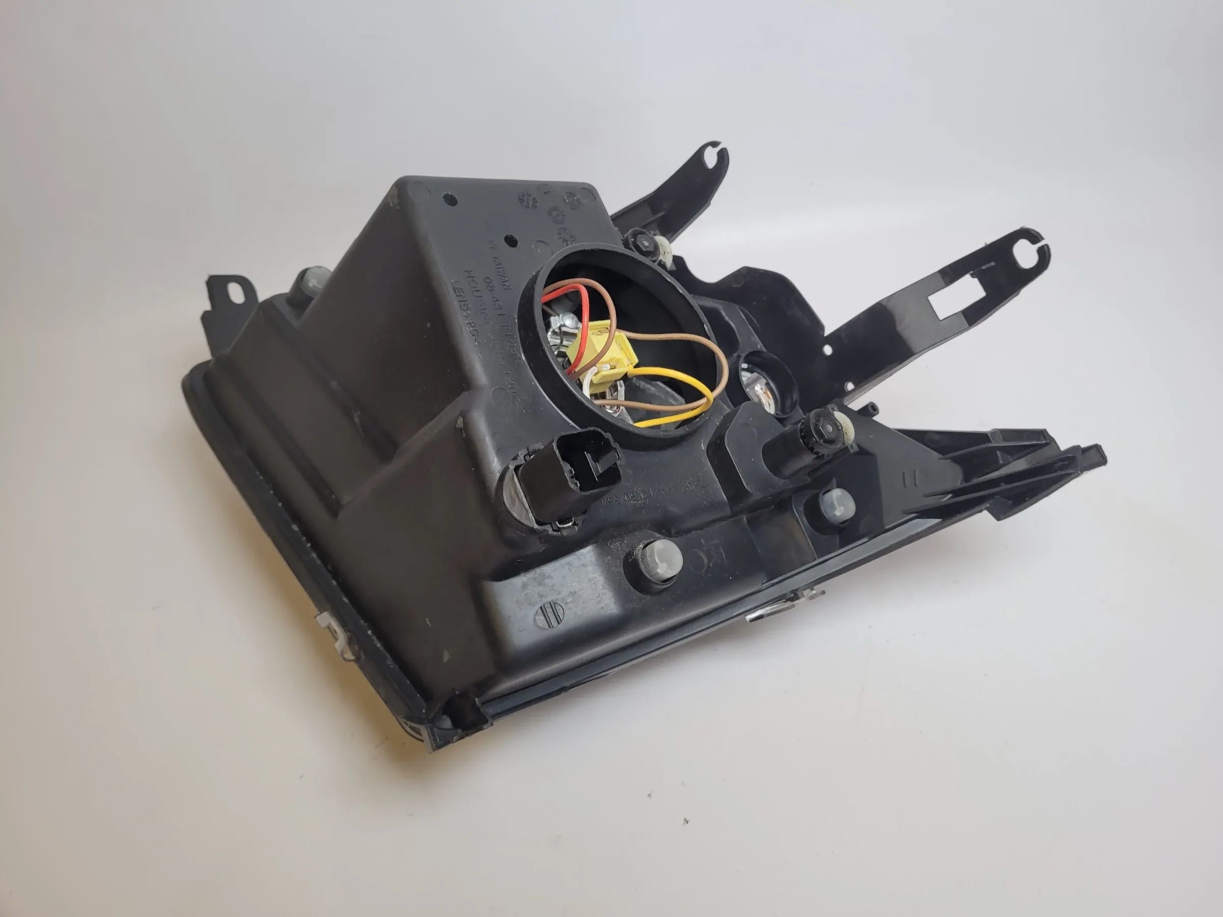 Ford Fusion JU Scheinwerfer/Frontleuchte Rechts 084311155R