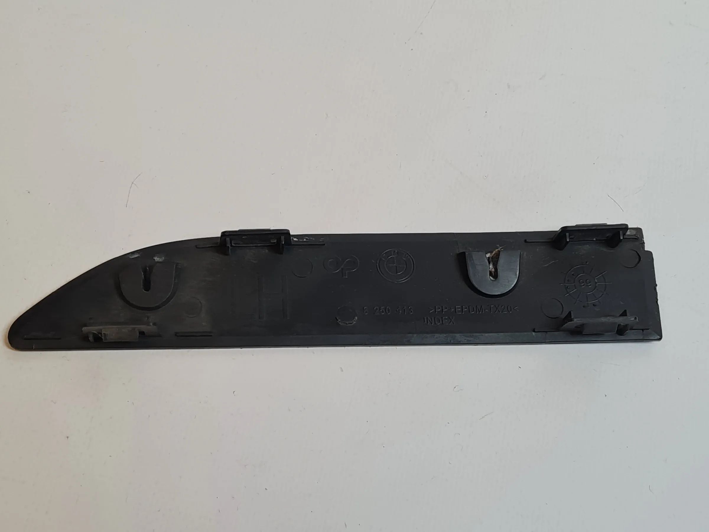 BMW X5 E53 Abdeckung Stoßstange Frontschürze Links Vorne 8250413 (Original)