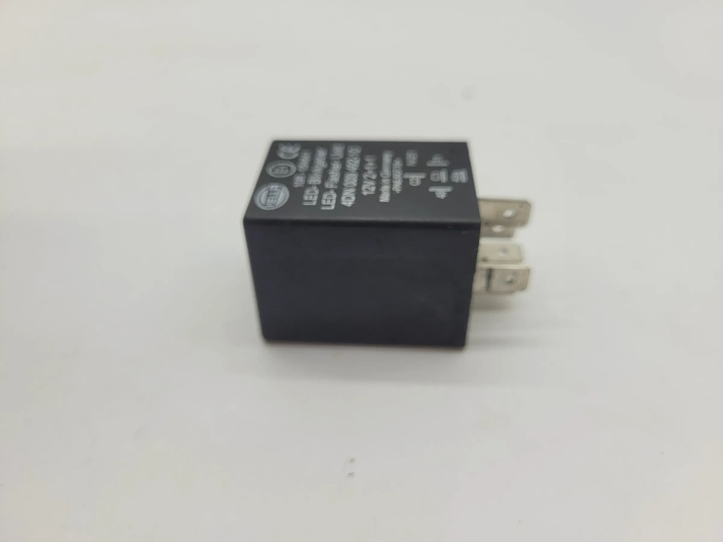 Original HELLA Blinkgeber LED gesteckt 5-polig,  4DN009492-10