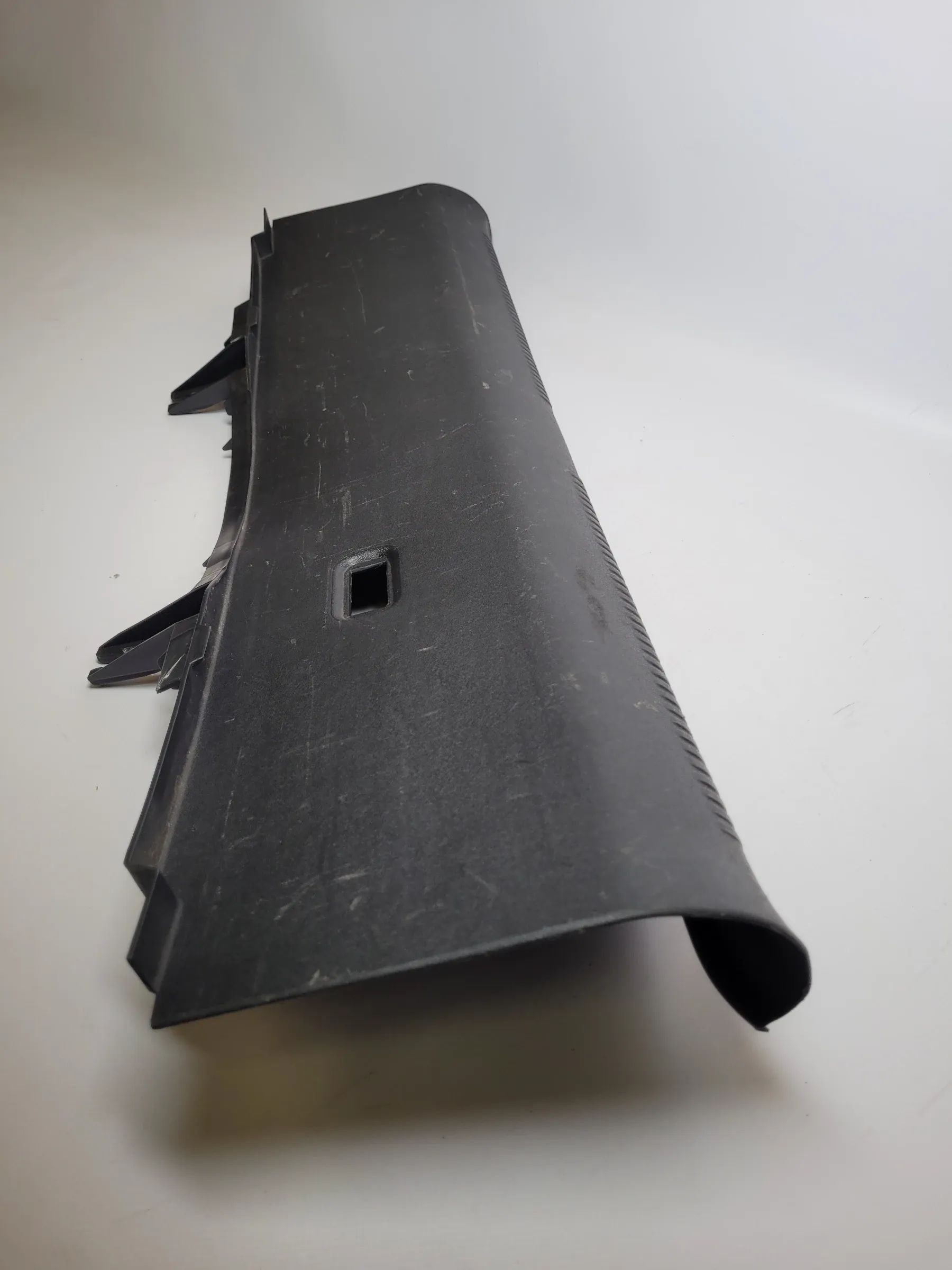 Original Audi A4 (8E/B6/B7) Kofferraumverkleidung 8E5863471