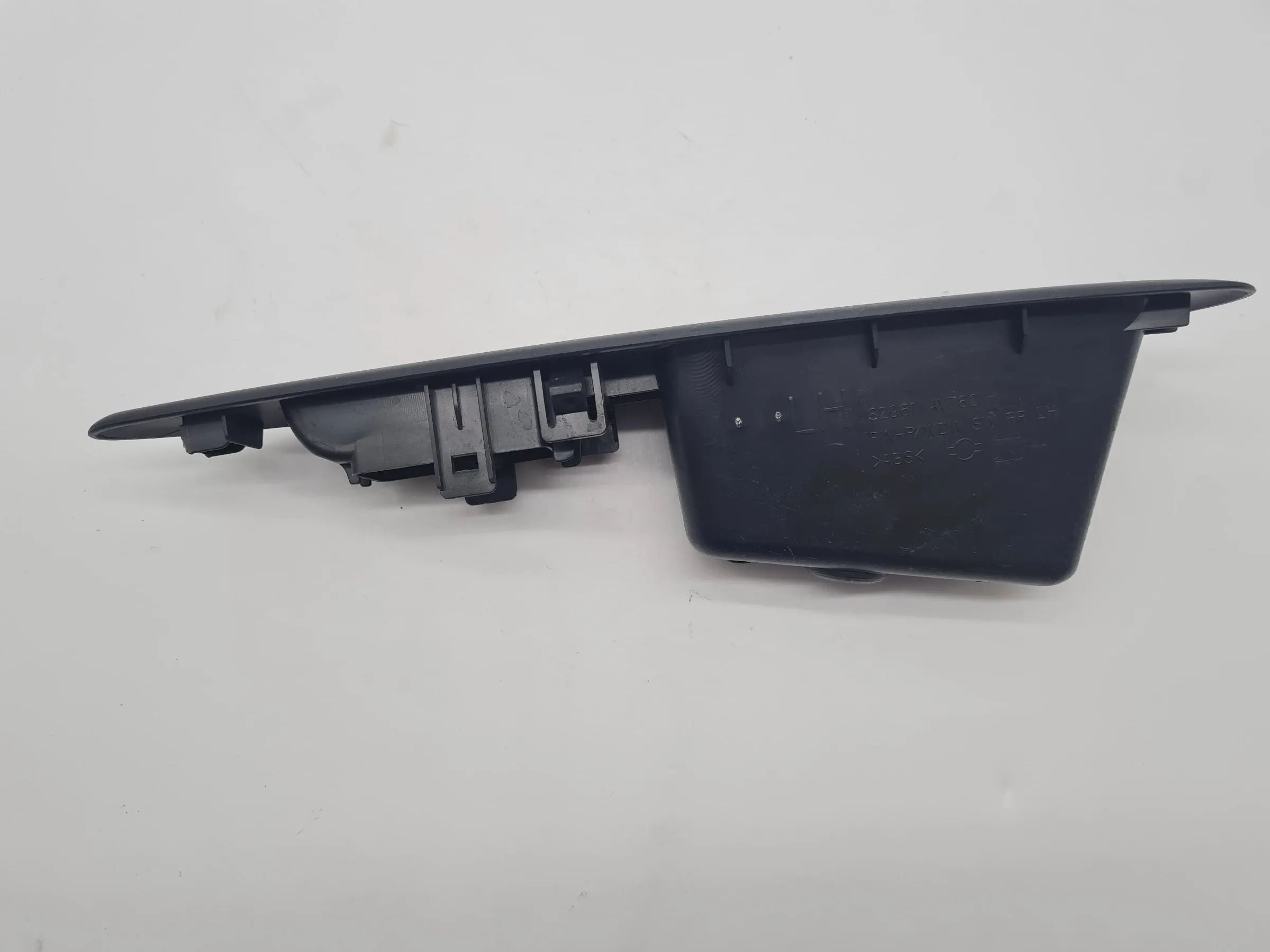 Original Nissan Primera P12 Türgriffschale Abdeckung Hinten Links 82961
