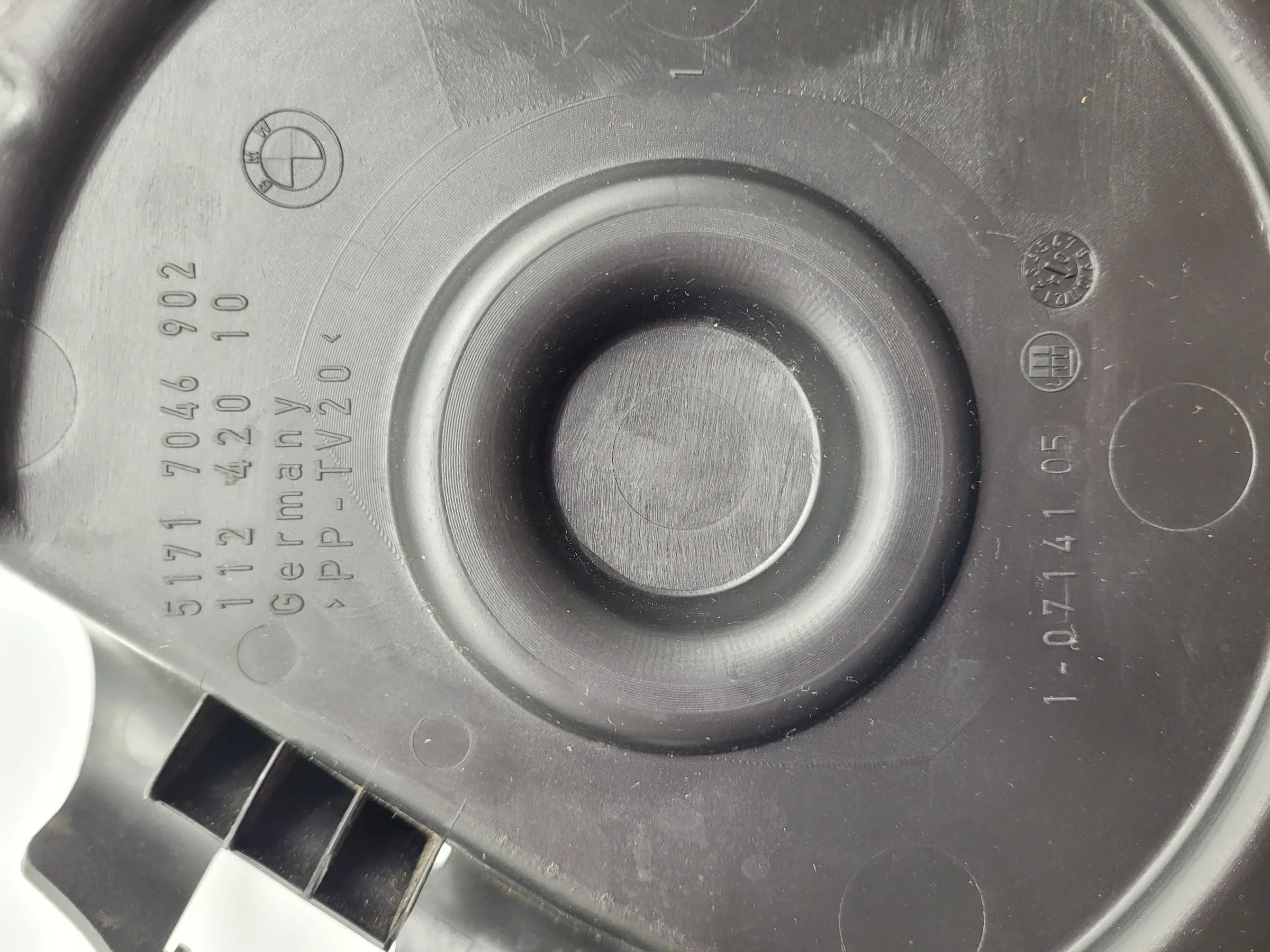 Original BMW 5er (E60/E61) Zahnriemenabdeckung Rechts 51.71-7 046 902