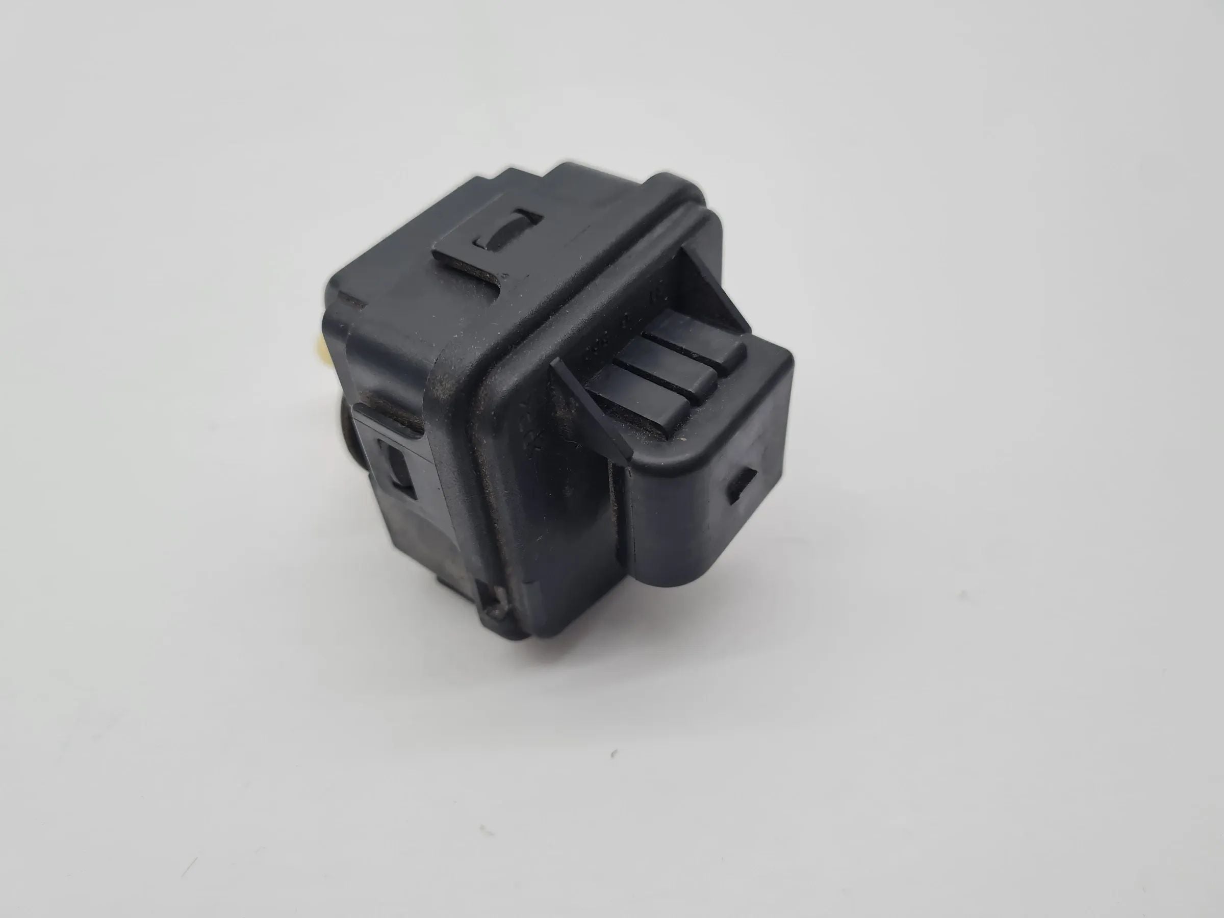 Original Skoda Octavia I (1U2) Stellmotor Scheinwerfer LWR L\R 007 282-20