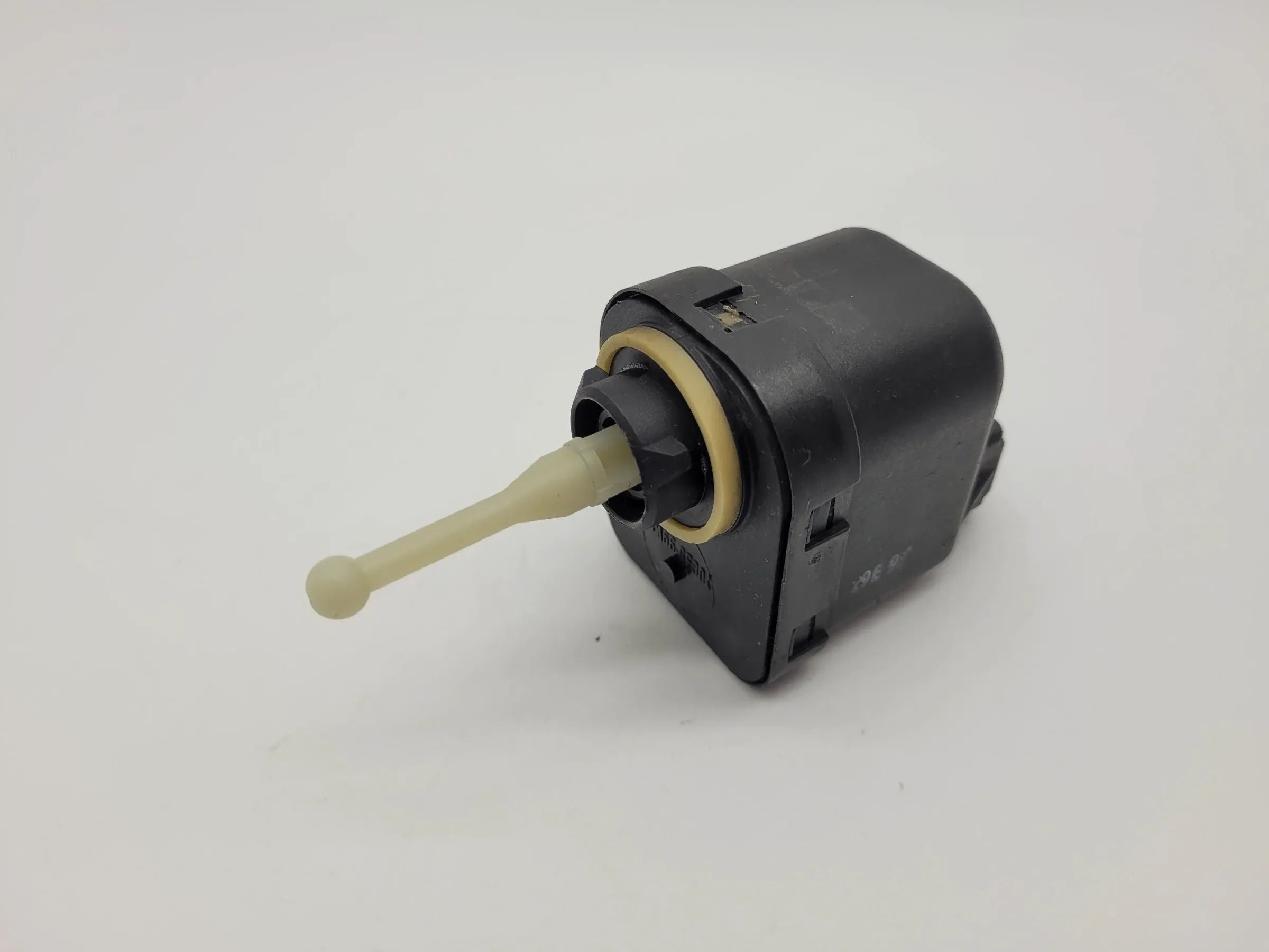 VW/Seat Ibiza II /Cordoba +Mehr Stellmotor LWR L/R 6K5941295