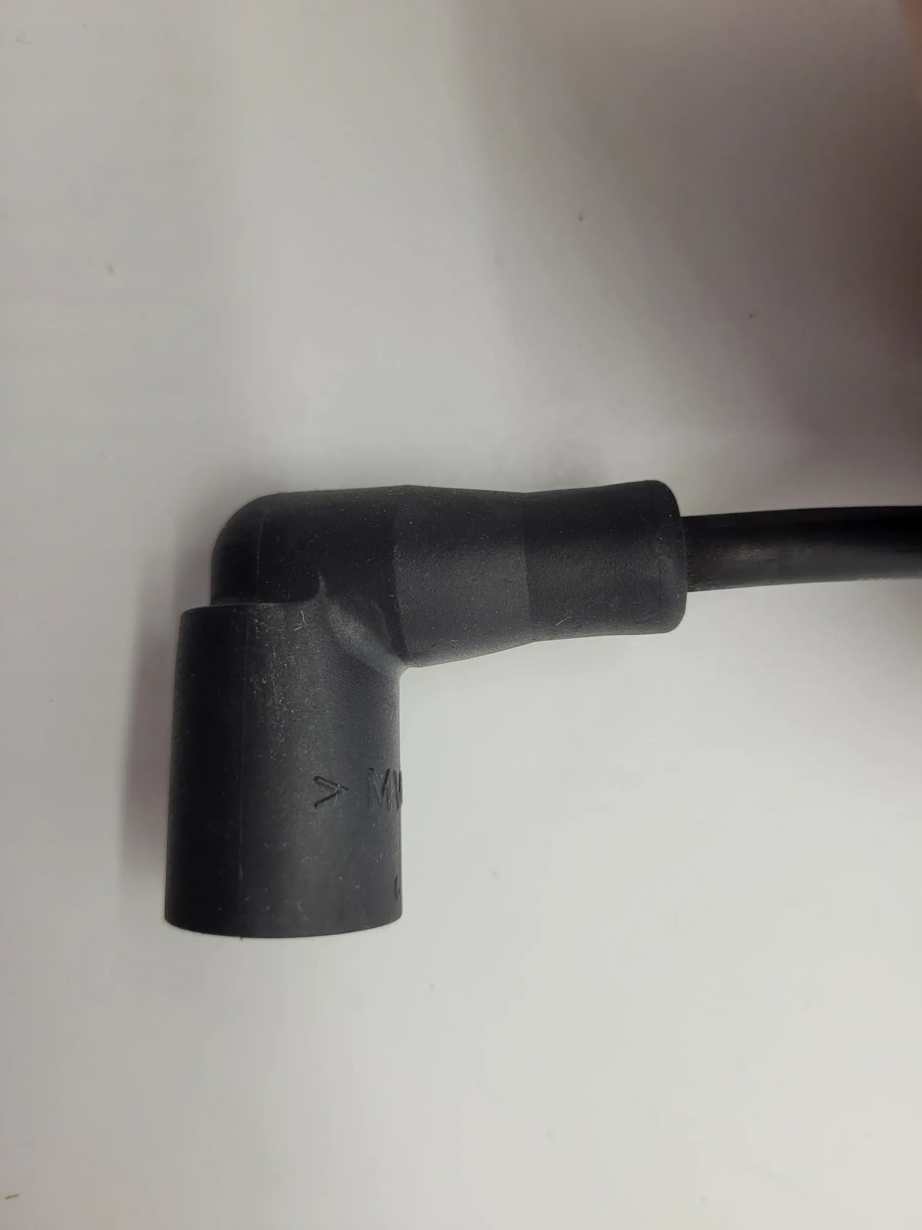 Original Audi A4/A6 VW Passat Zündkabel Zylinder 1 06A035255A / 13299/5