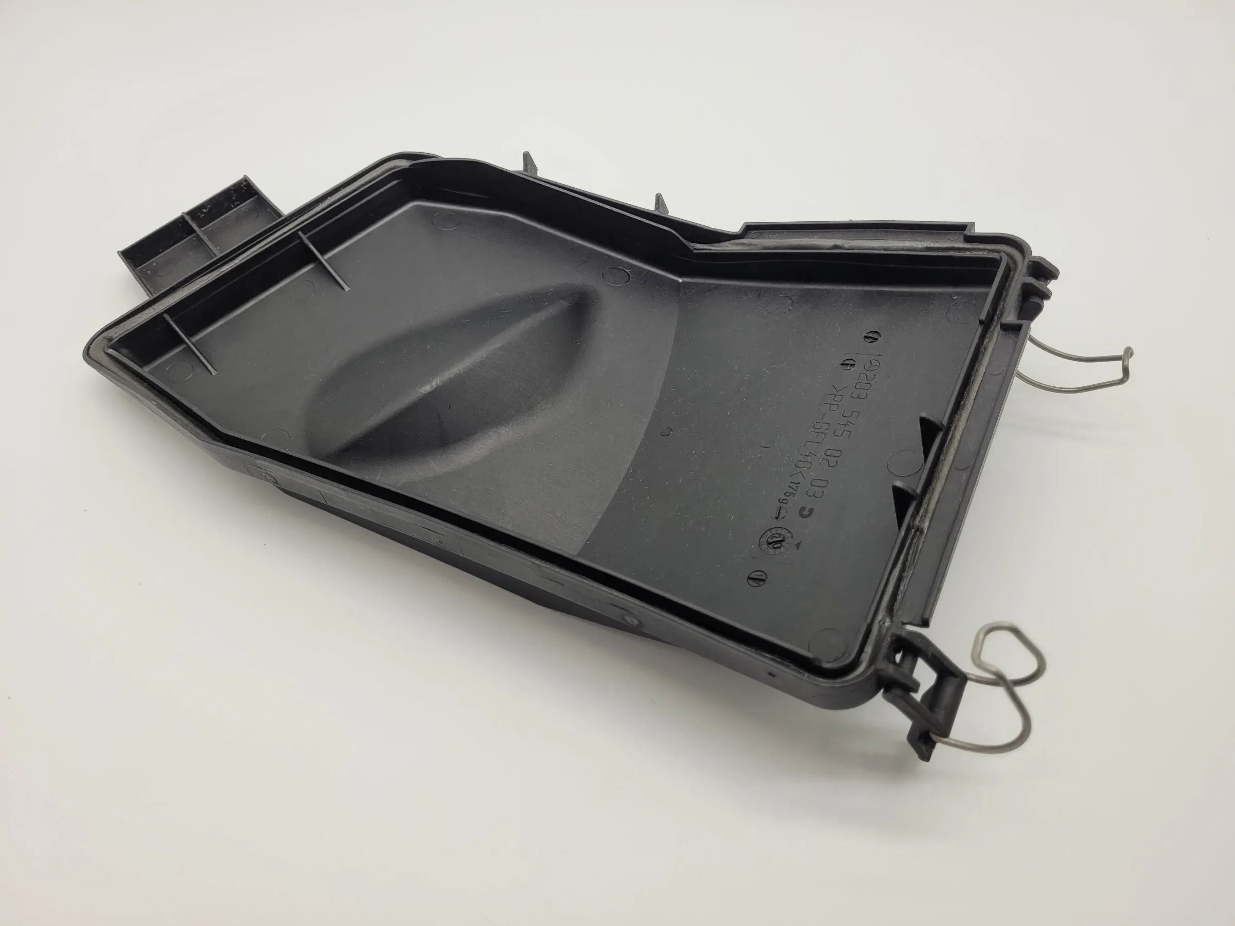 Original Mercedes C-Klasse (W203) Abdeckung Sicherungskasten, A2035450203