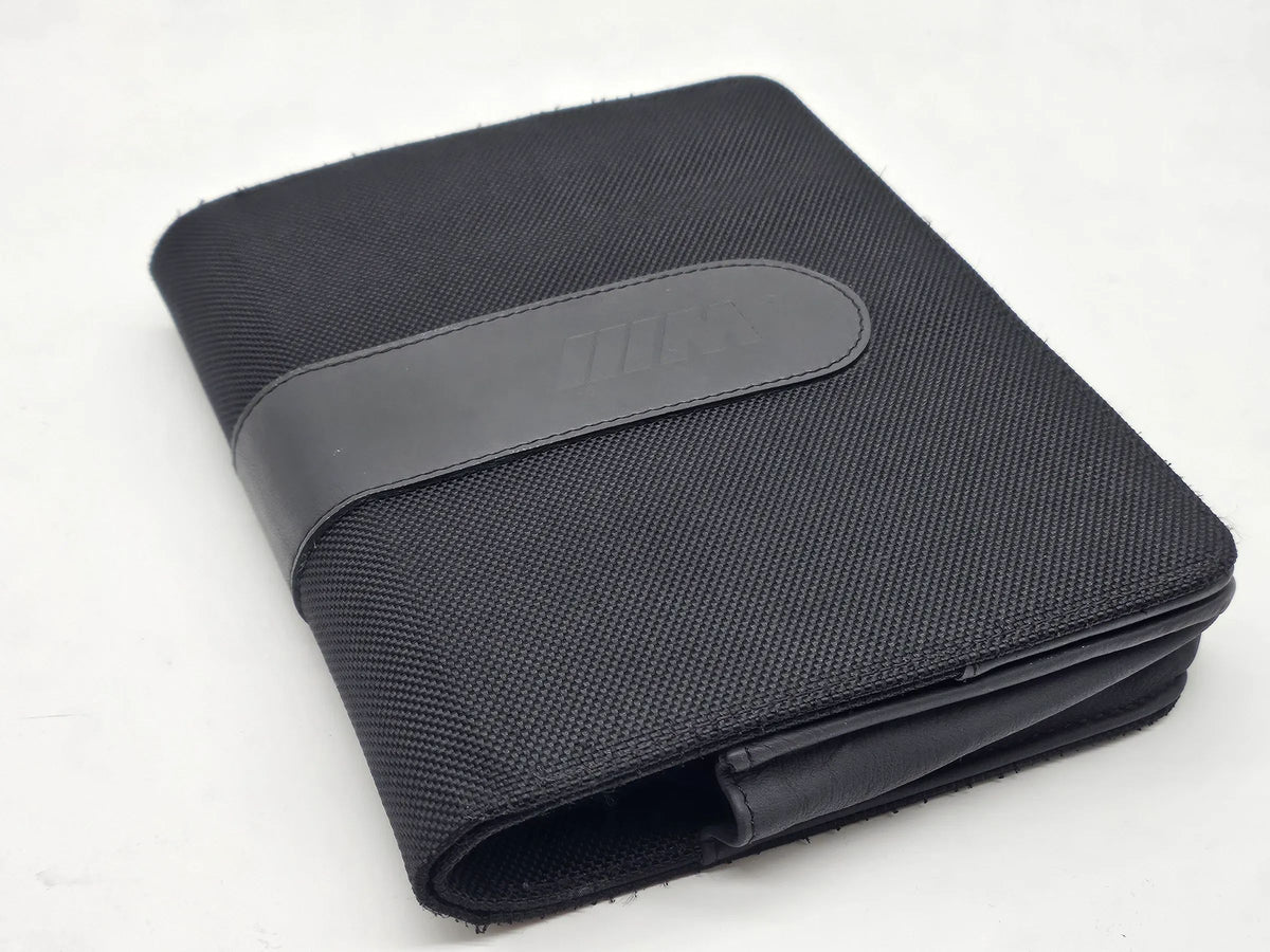 宝马 M3 F80 M4 F82 原厂车载文件夹 织物真皮 黑色