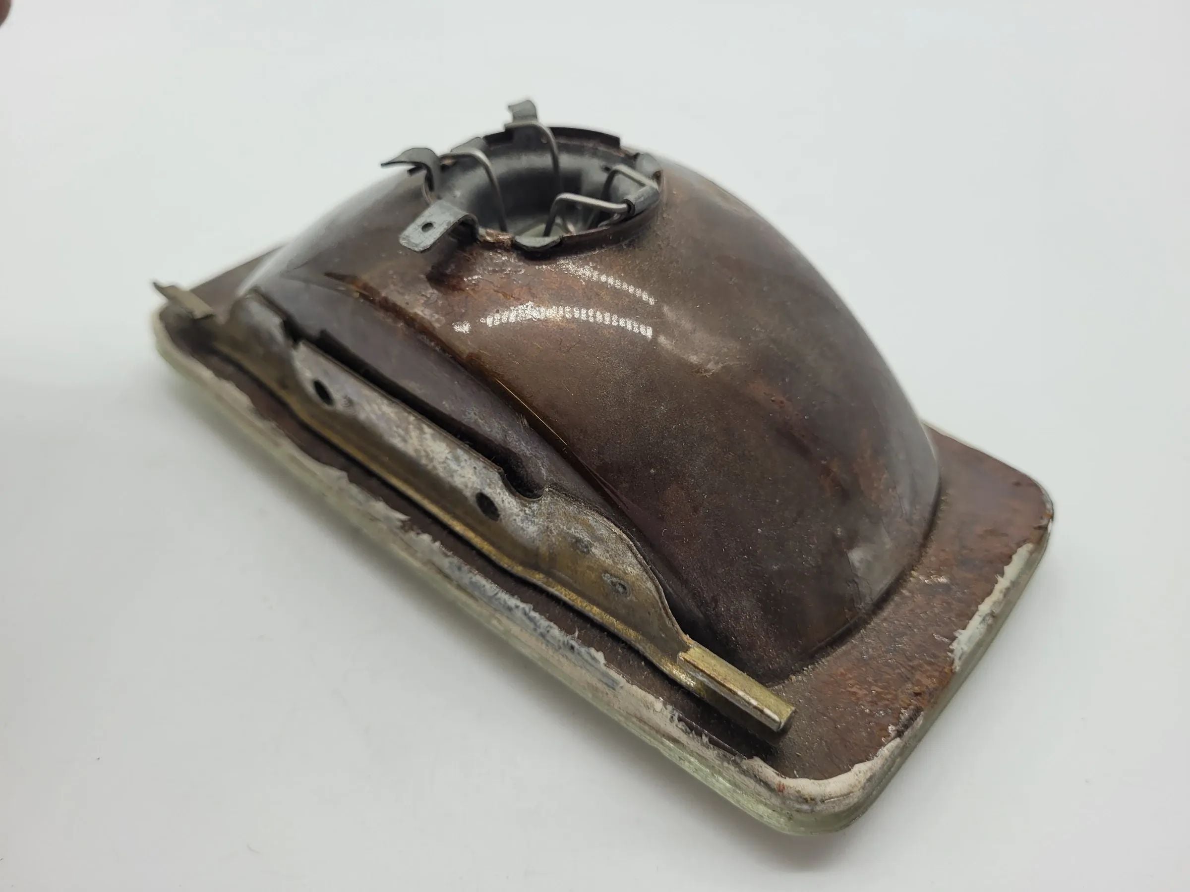 Original Hella Audi/VW Nebelscheinwerfer 301-118-081