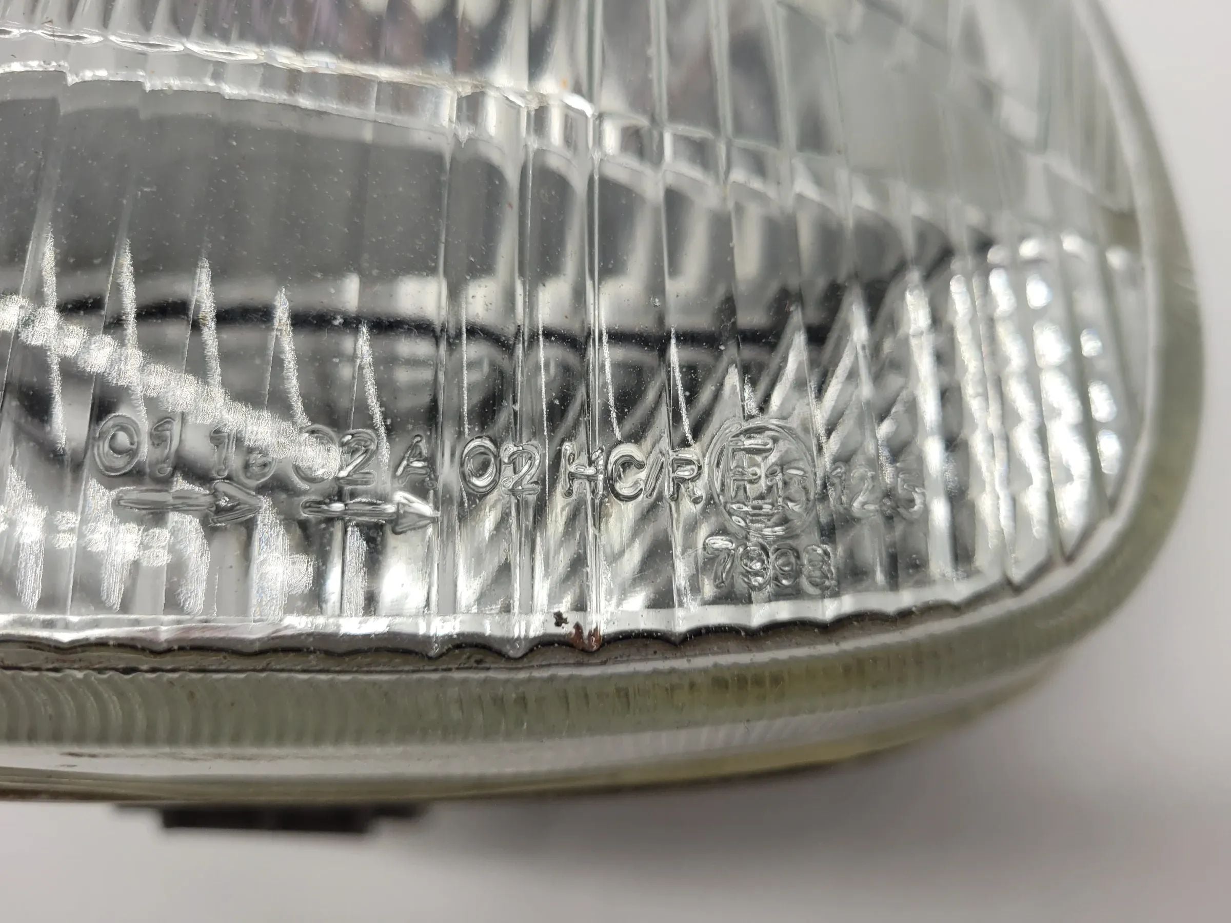 Renault Twingo I 1 (C06) Scheinwerfer Links (Glas) 20-5734 / 7701046215