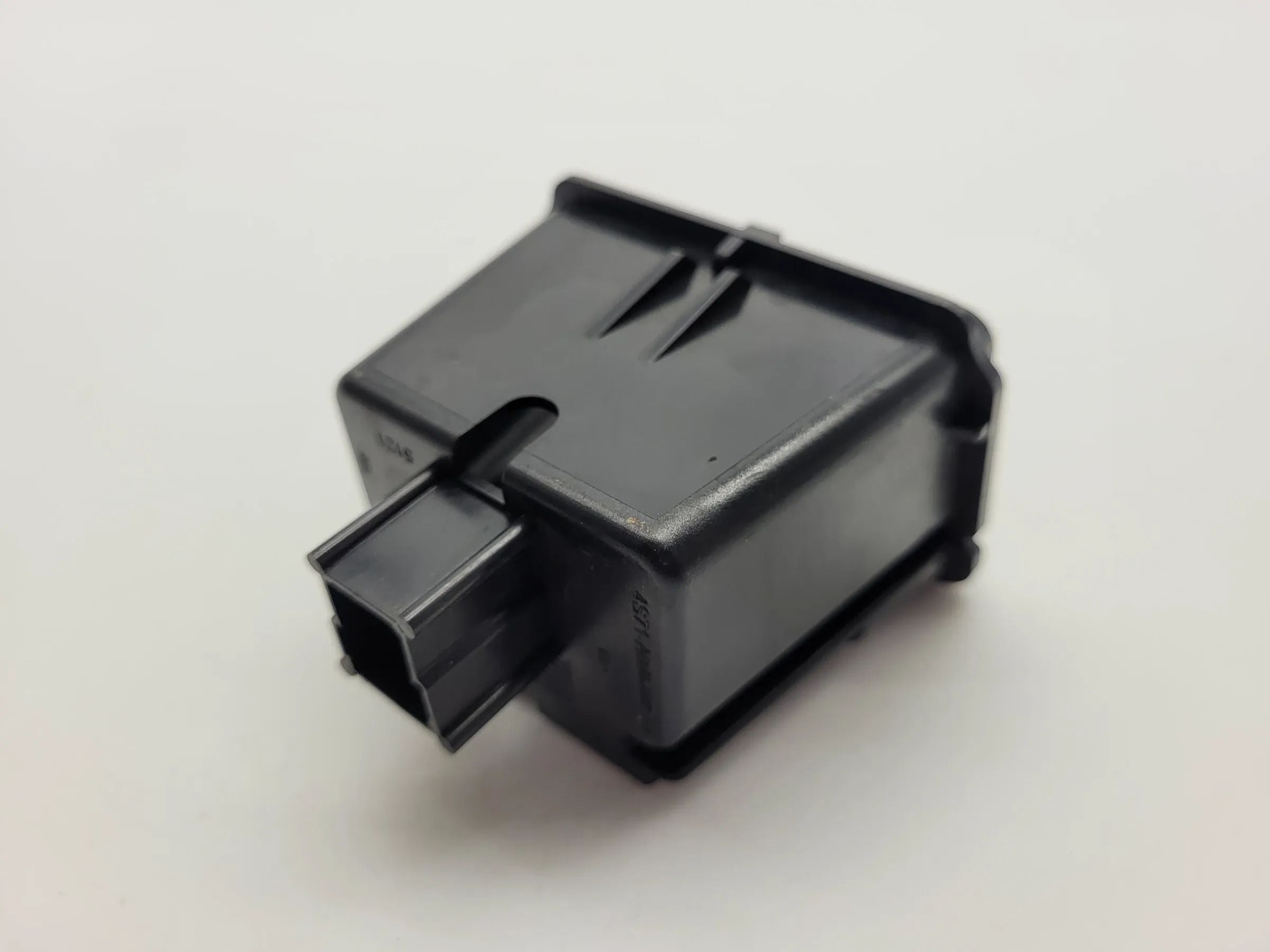 Original Ford Mondeo III 3 (B5Y) Ablage / Münzfach 4S71-A046780-AA