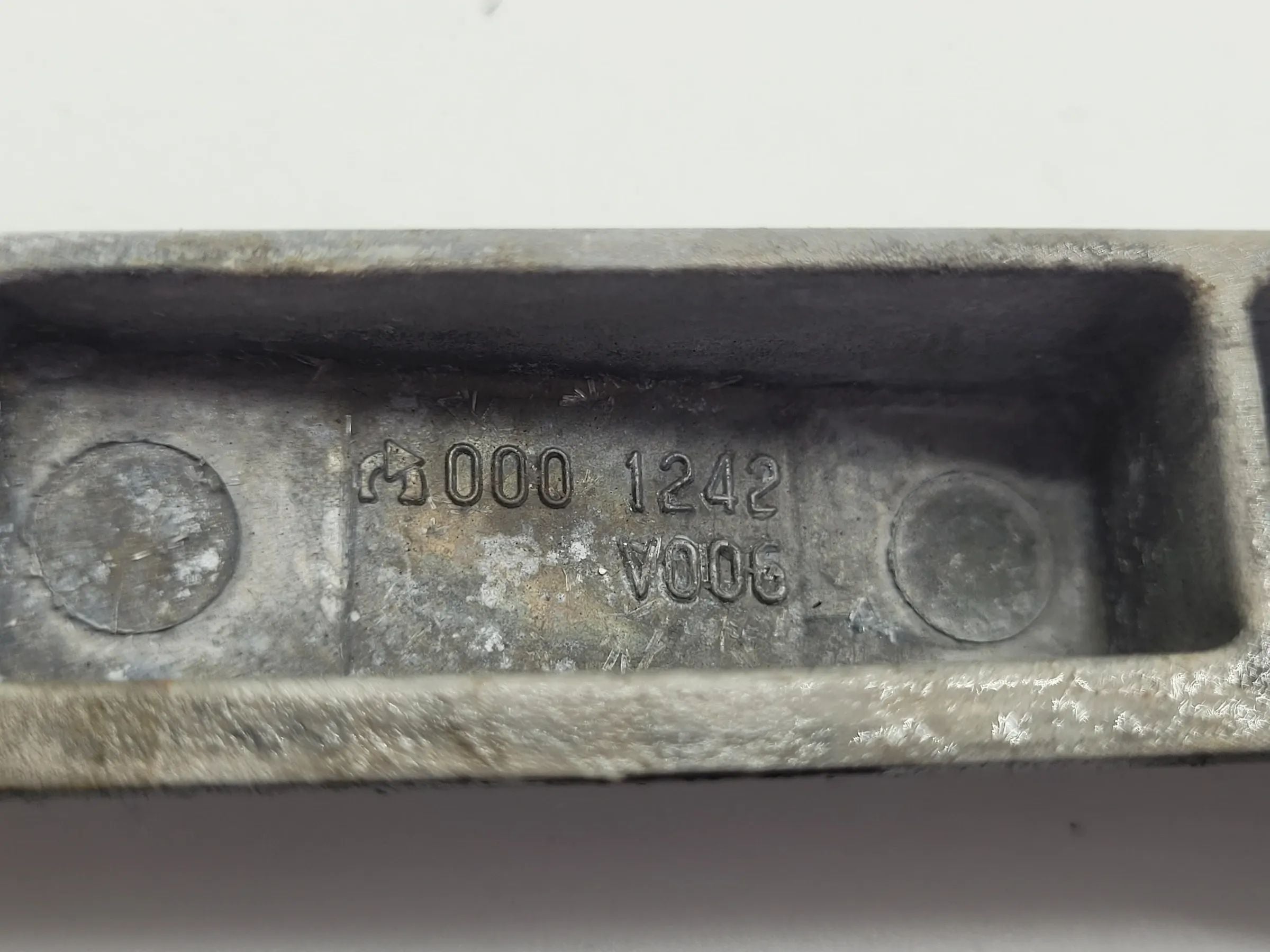 Original Smart FourTwo (450) Schließkeil Armaturenbrettbefestigung 4500001242