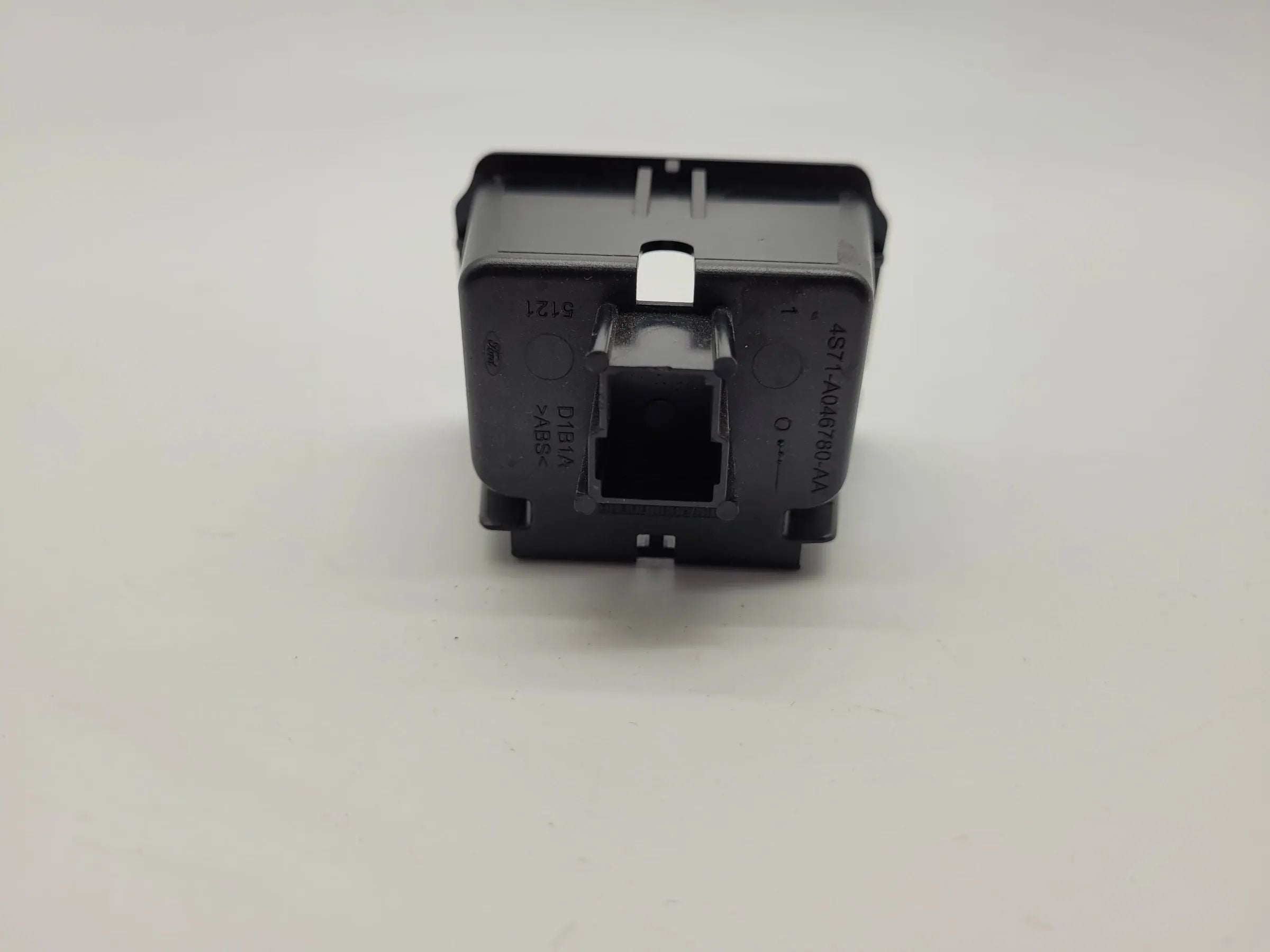 Original Ford Mondeo III 3 (B5Y) Ablage / Münzfach ,4S71-A046780-AA