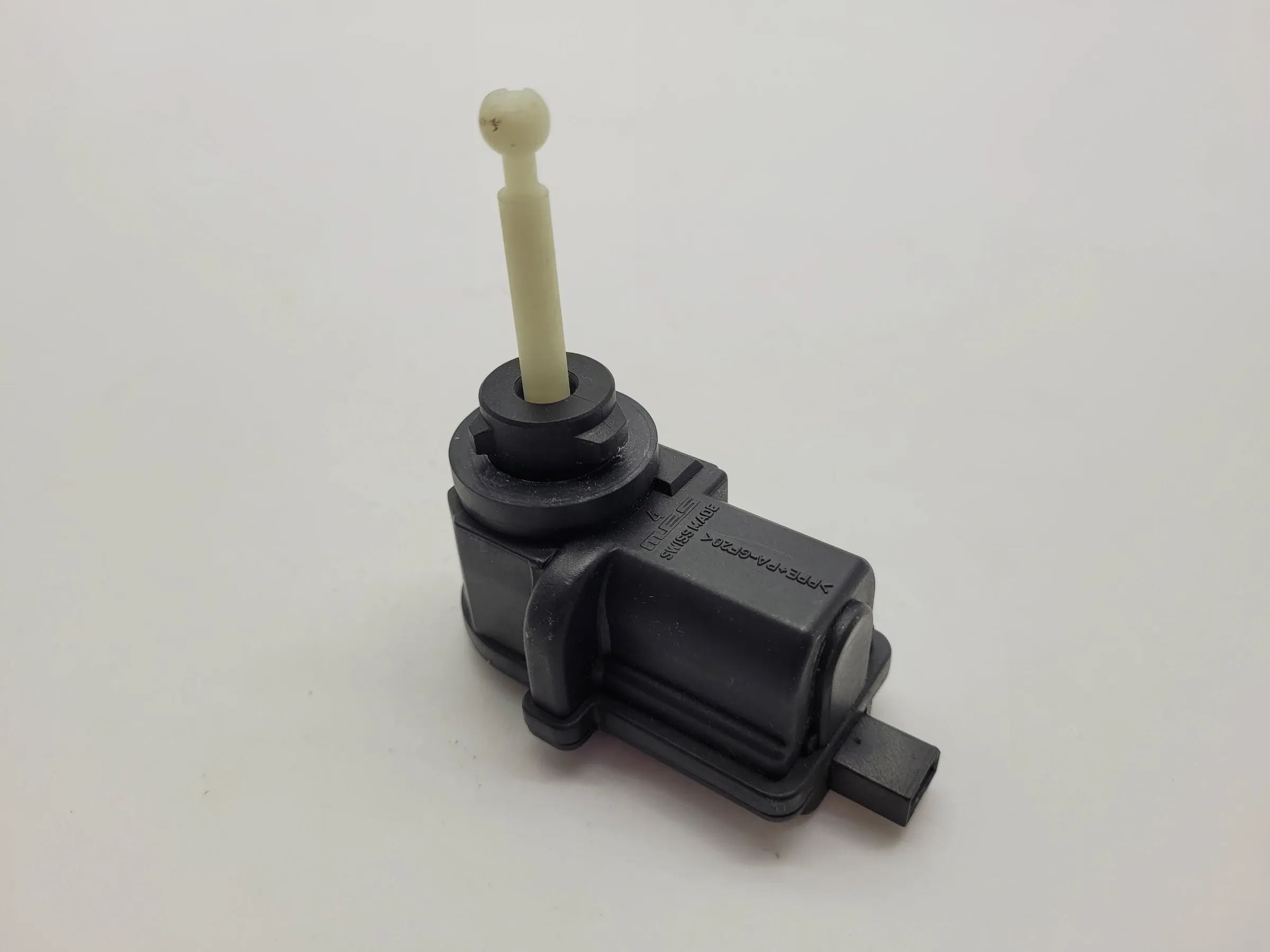 Original Ford Mondeo II 2 (BAP/BNP/BFP) Stellmotor LWR L/R 94BG13K198AA