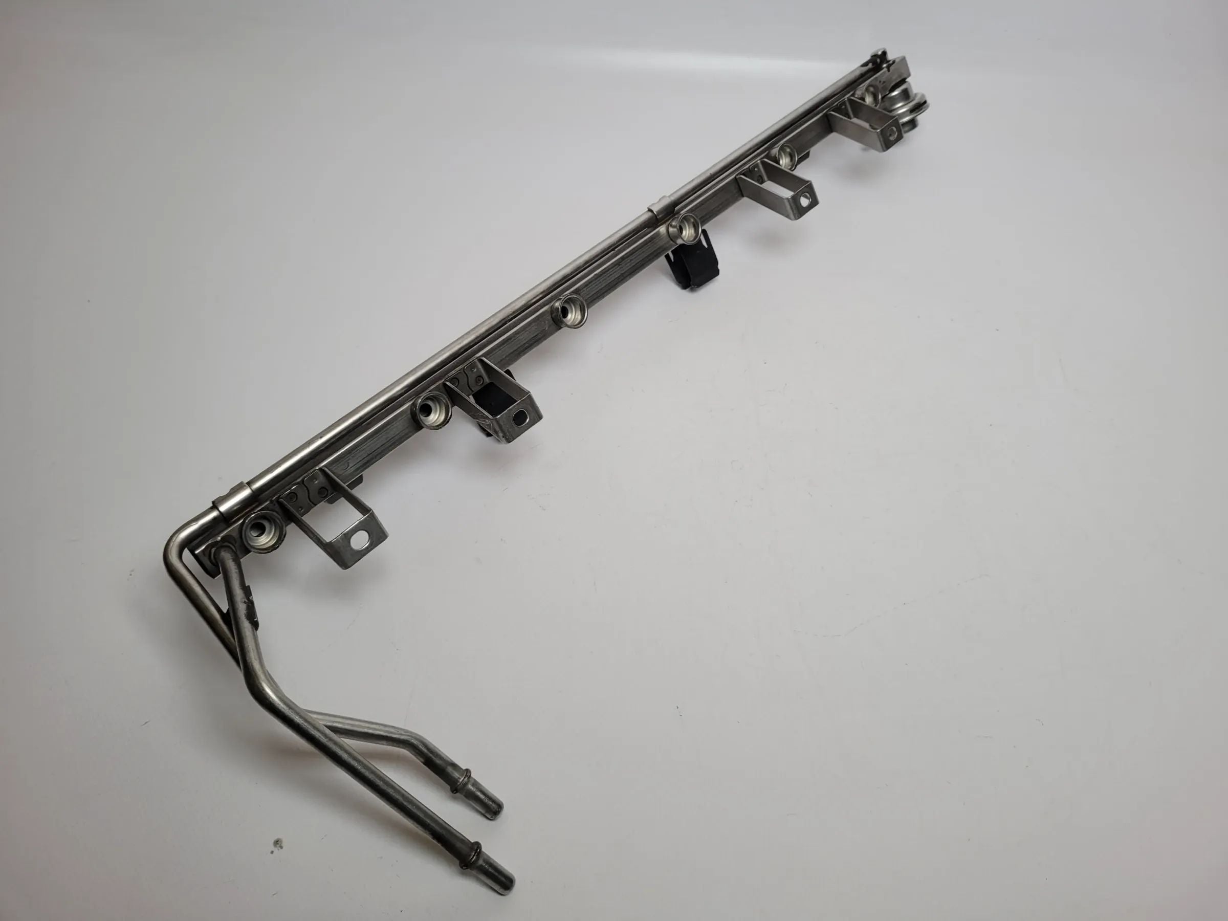 Original BMW 3er (E46) Einspritzleiste 14279851353