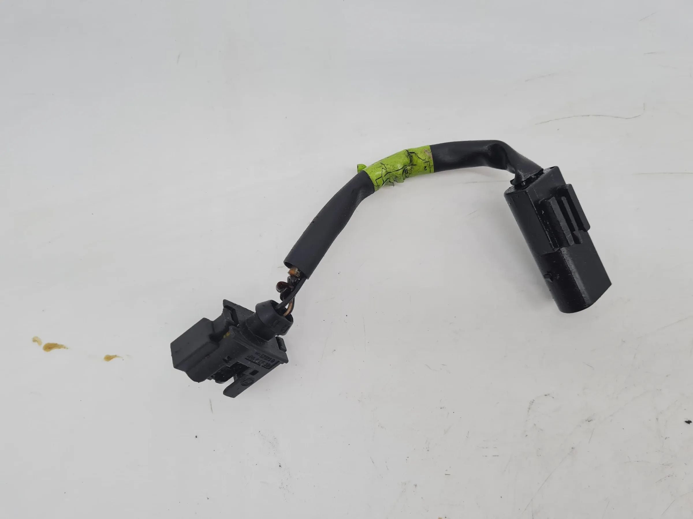 สายหยุดน้ำมันแท้ Mercedes C-Klasse CL203 A1685452328