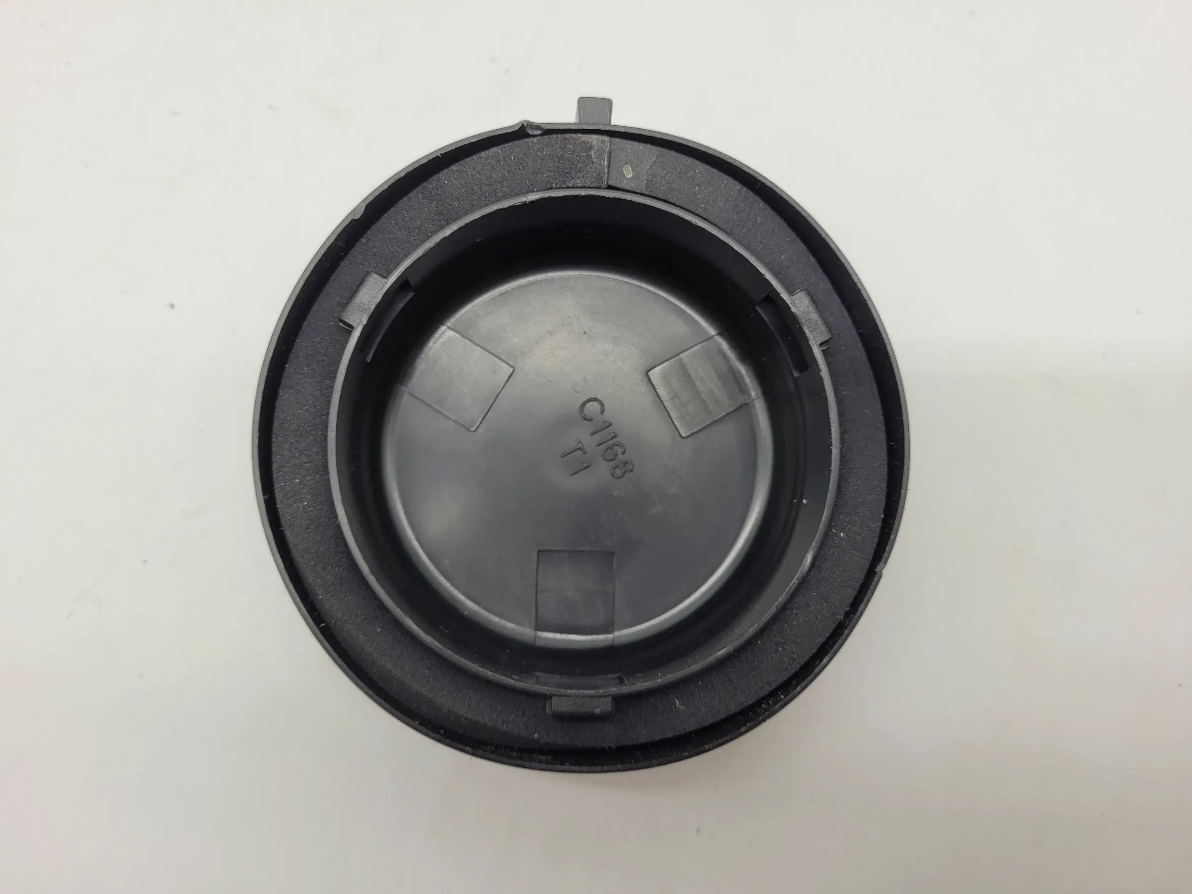 Opel Corsa C X01 Scheinwerfer Staubkappe 3 L/R C1168 T1