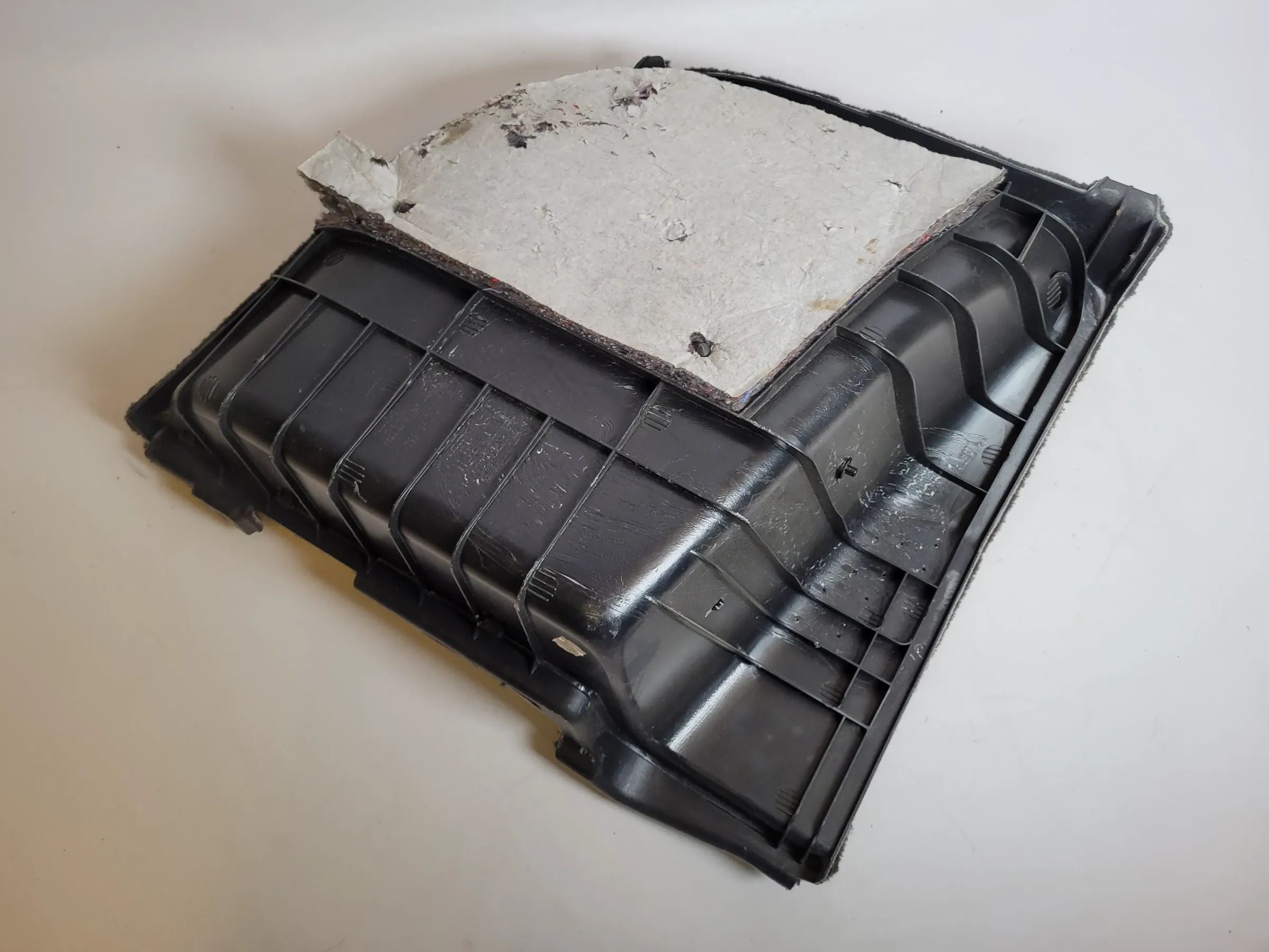 BMW 3er E90/E91 Verkleidung Kofferraum Rechts 51.47-7068882 Original