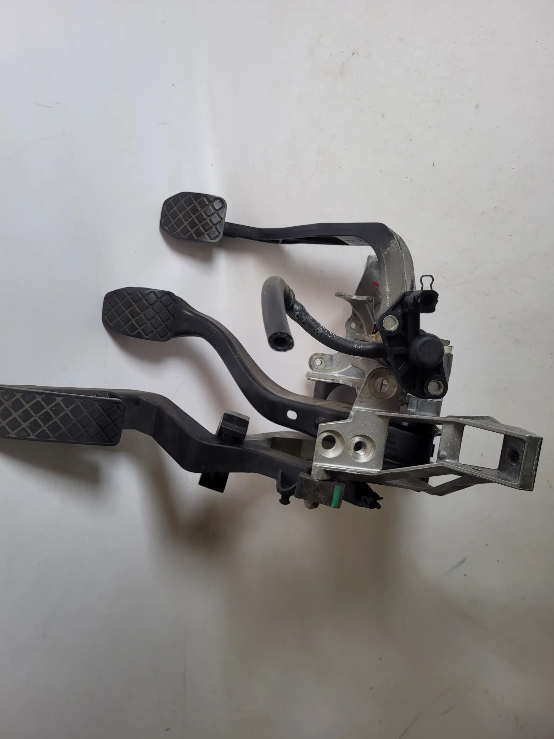 Audi A4 B5 Pedalerie / Pedal-Satz 8D1721117E Original