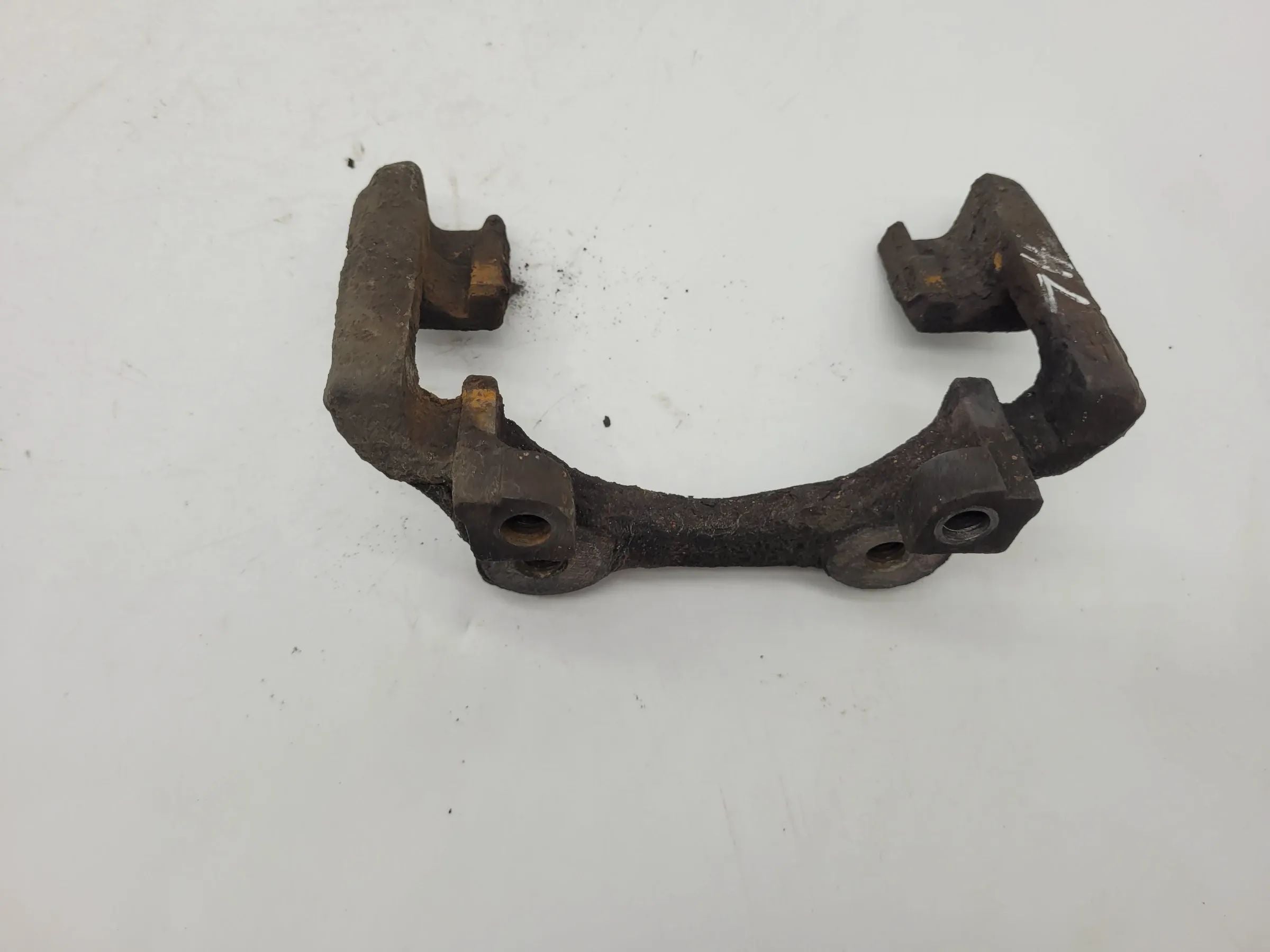 Original BMW 5er Touring E39 Bremssattel Halter L/R 4299457